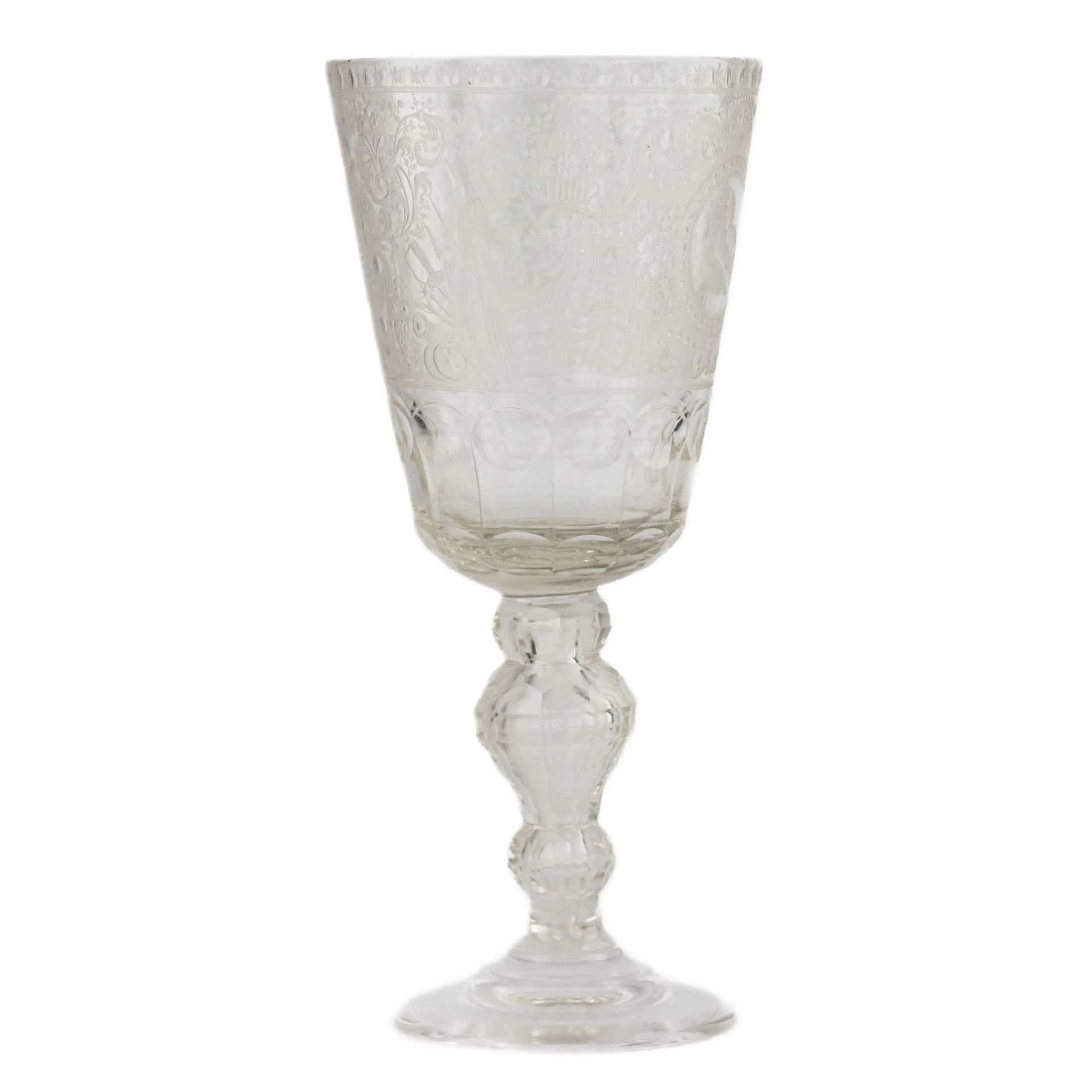A glass tray goblet with a monogram and a portrait of Elizaveta Petrovna. Russia.19th century. - Bild 8 aus 10
