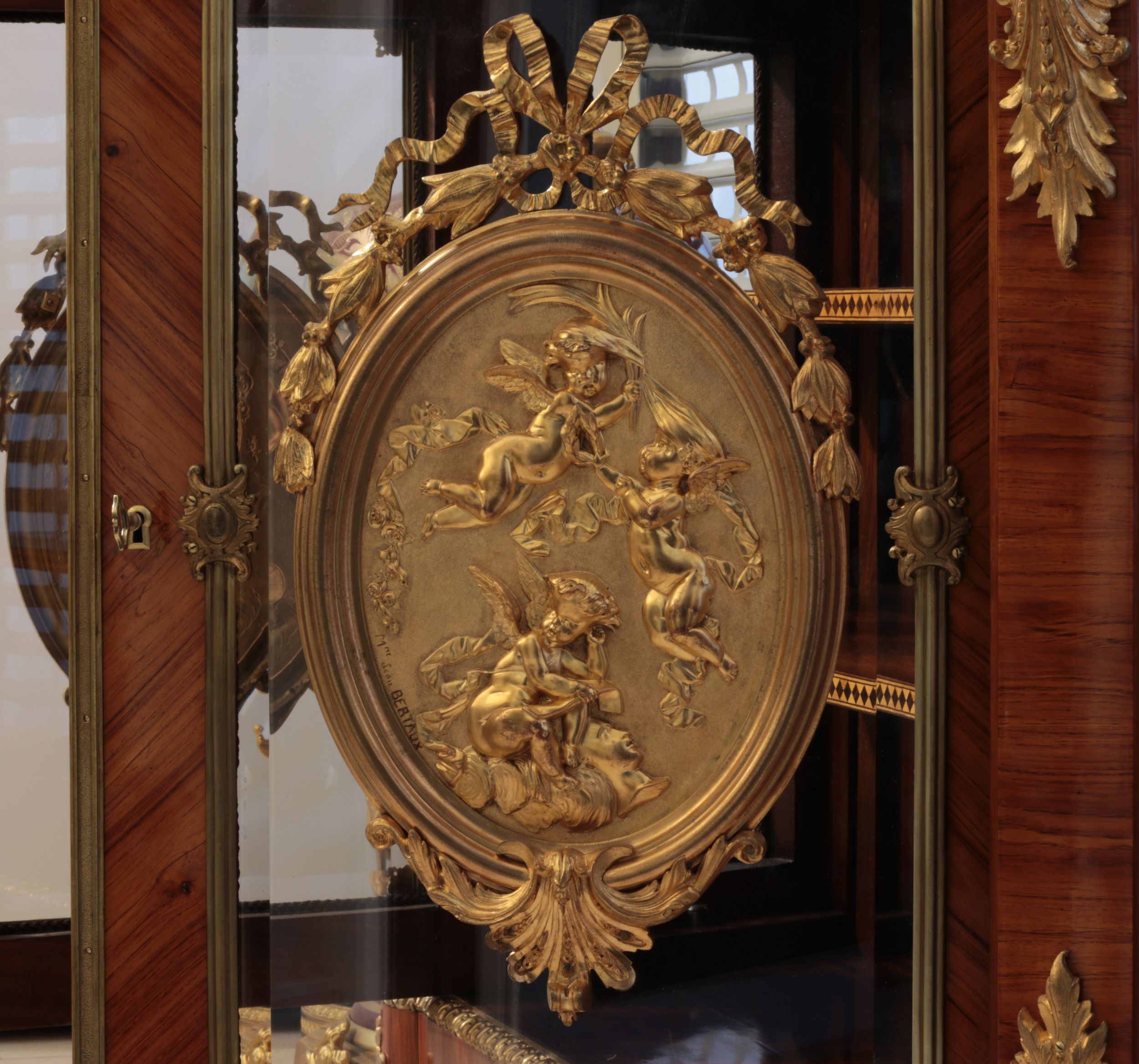 Large chest of drawers in Louis XVI style. The end of the 19th century. - Image 3 of 8