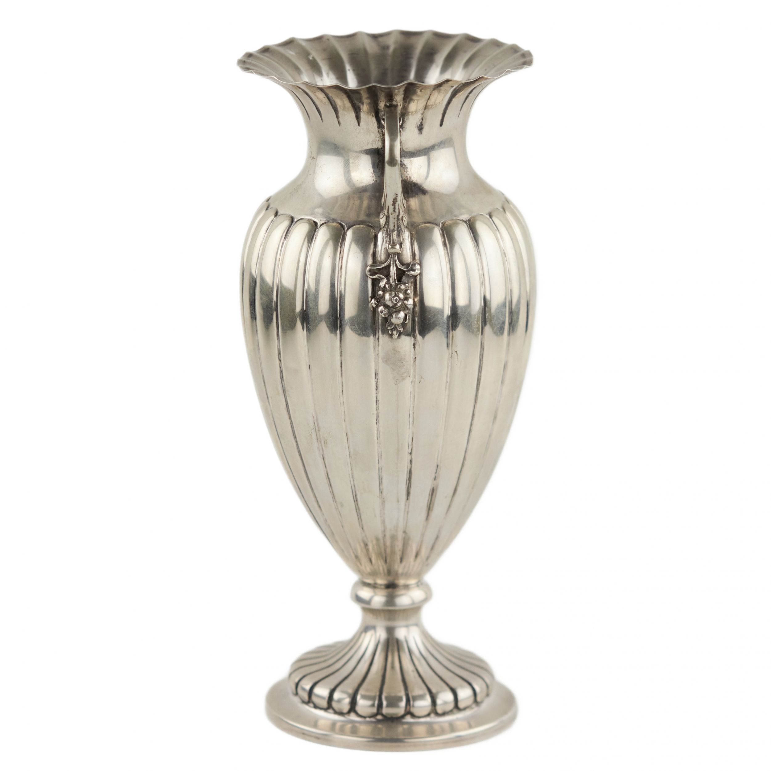 Italian silver vase. - Image 4 of 7