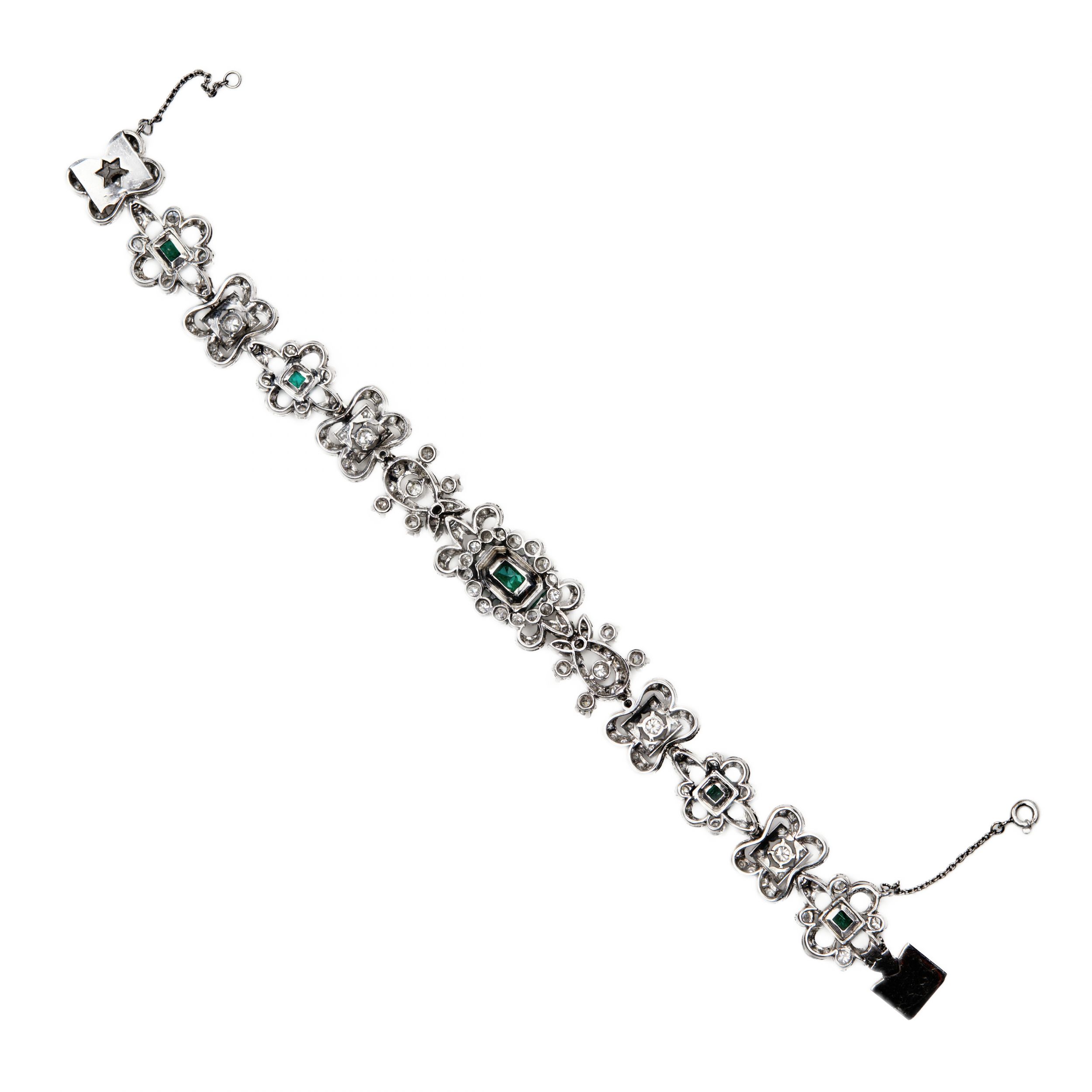 Ladies bracelet in platinum with emeralds and diamonds. First quarter of the 20th century. - Image 6 of 6