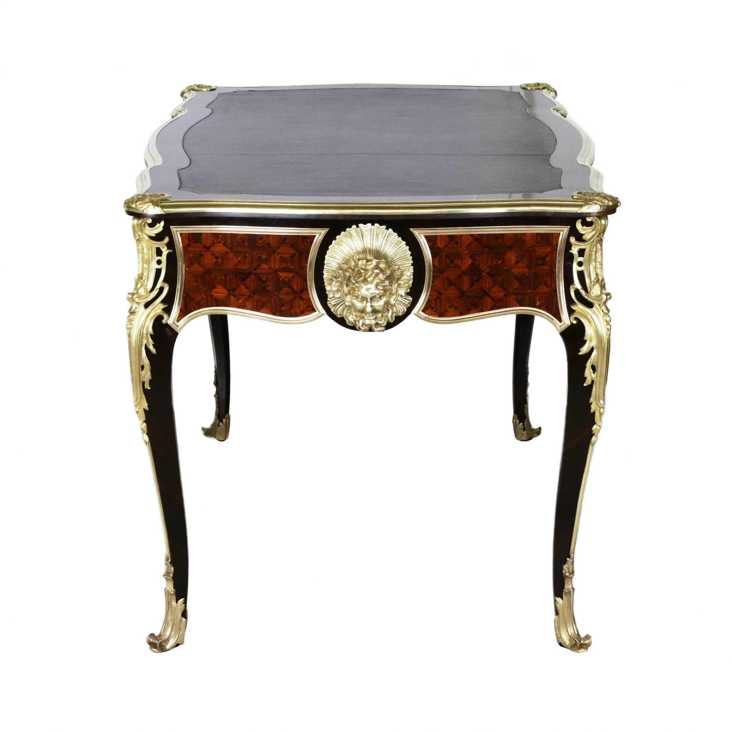 Magnificent writing desk in wood and gilded bronze, Louis XV style. - Image 6 of 8