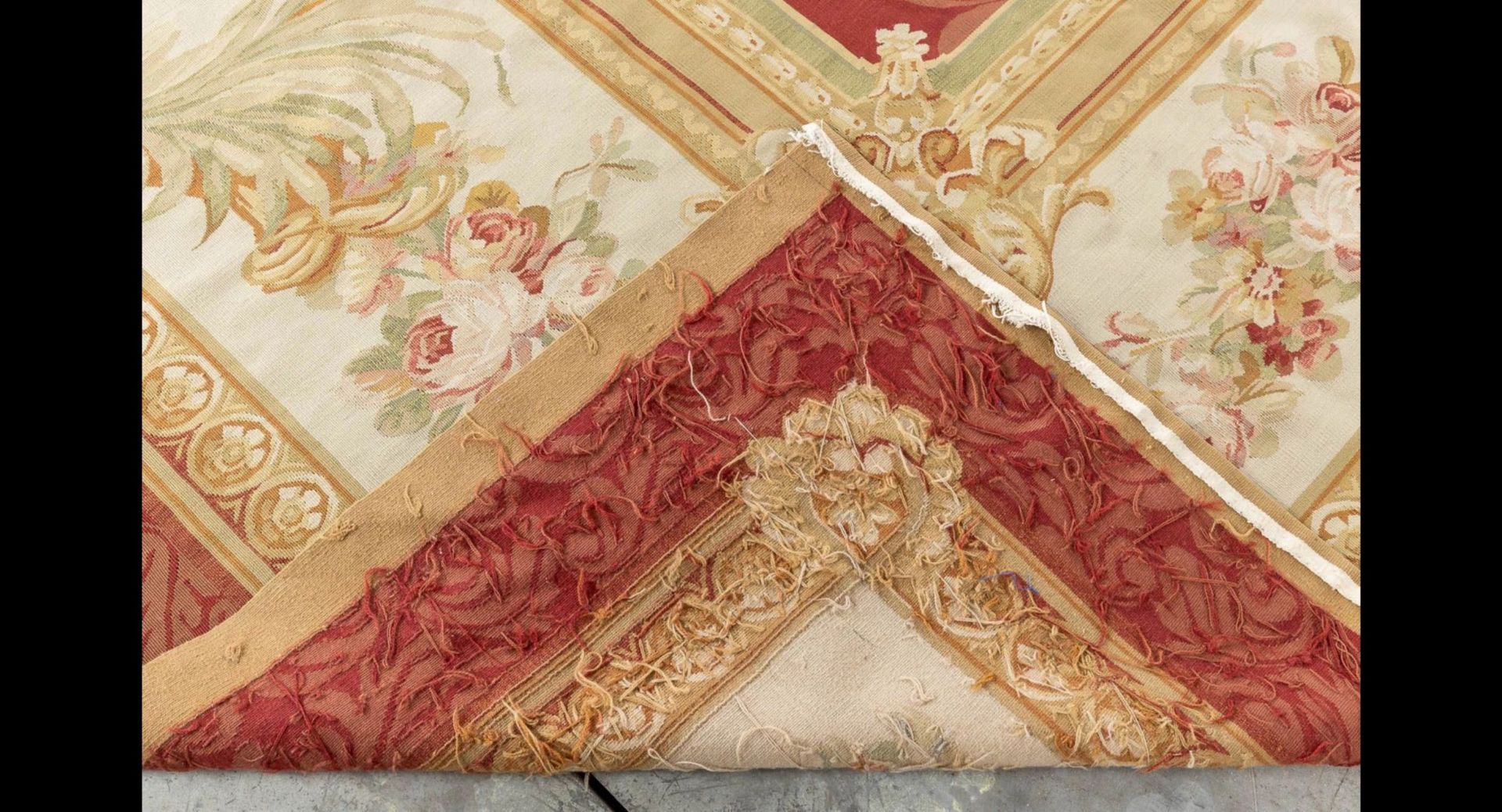 Exceptional, old Aubusson carpet from the 19th century. France. - Bild 4 aus 6