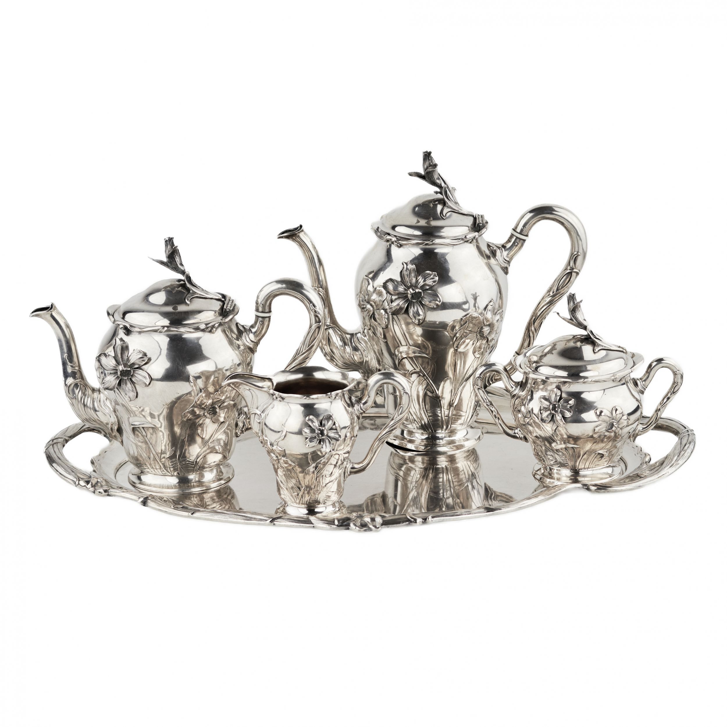 Silver tea and coffee service in Art Nouveau style. Bruckmann. After 1888.