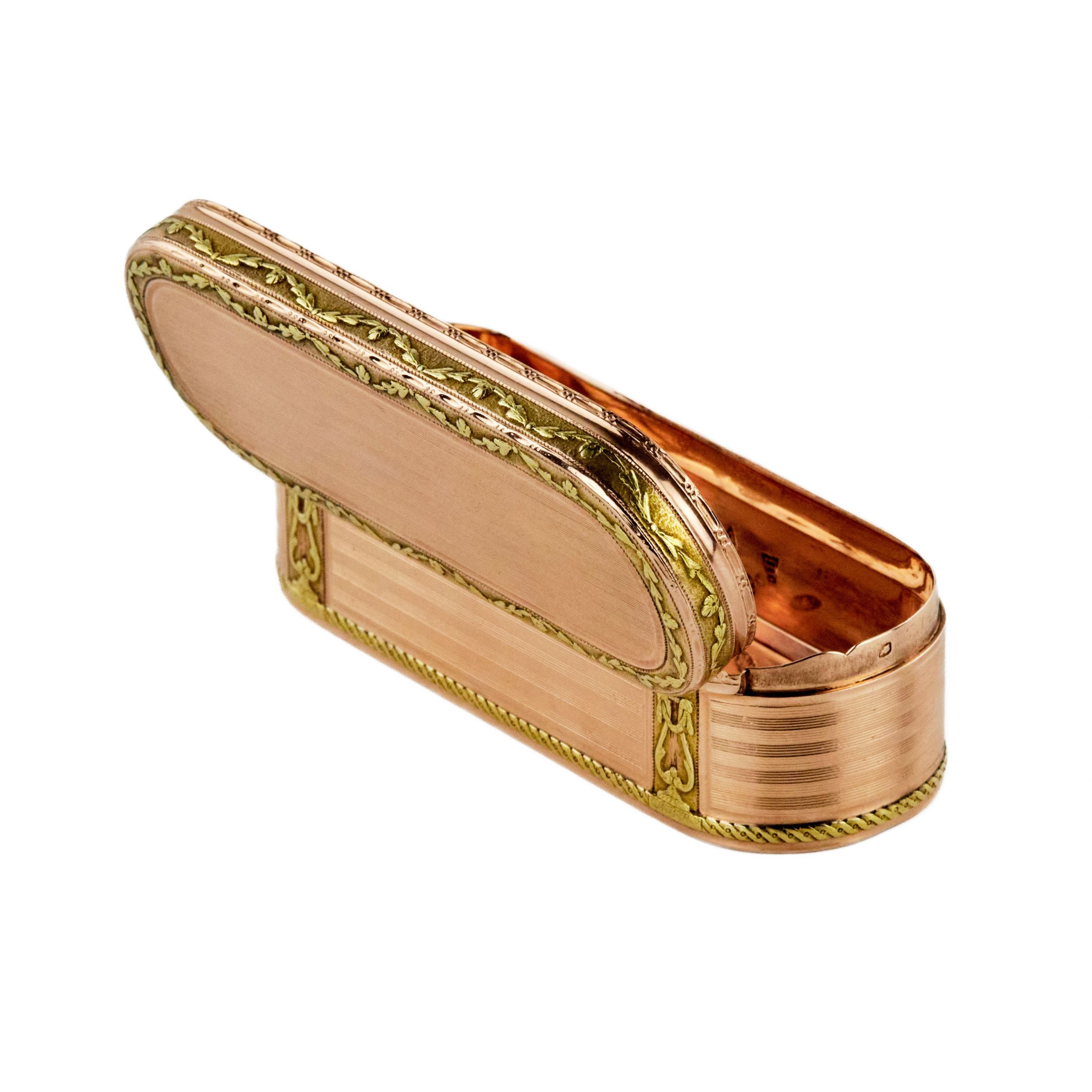 Snuffbox in two-tone gold. France. The turn of the 19th-20th centuries. - Image 9 of 12