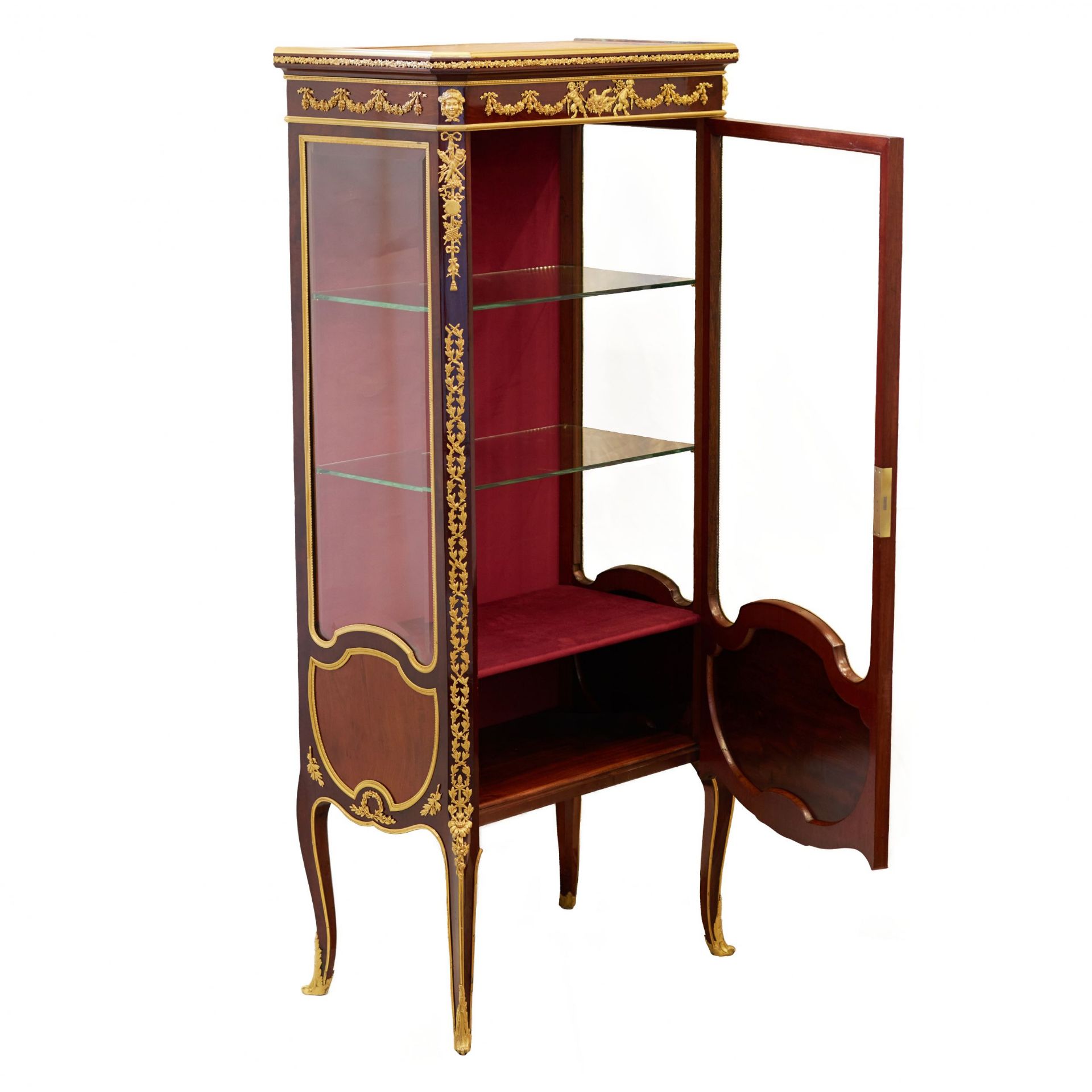 Showcase in mahogany and gilded bronze in Sormani style. France 19th century. - Bild 3 aus 8