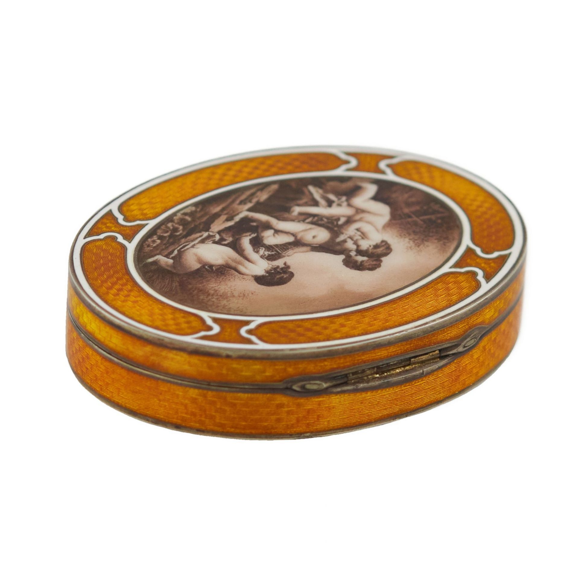 Silver snuff box of aristocratic proportions in guilloche enamel. Austria early 20th century. - Image 3 of 7