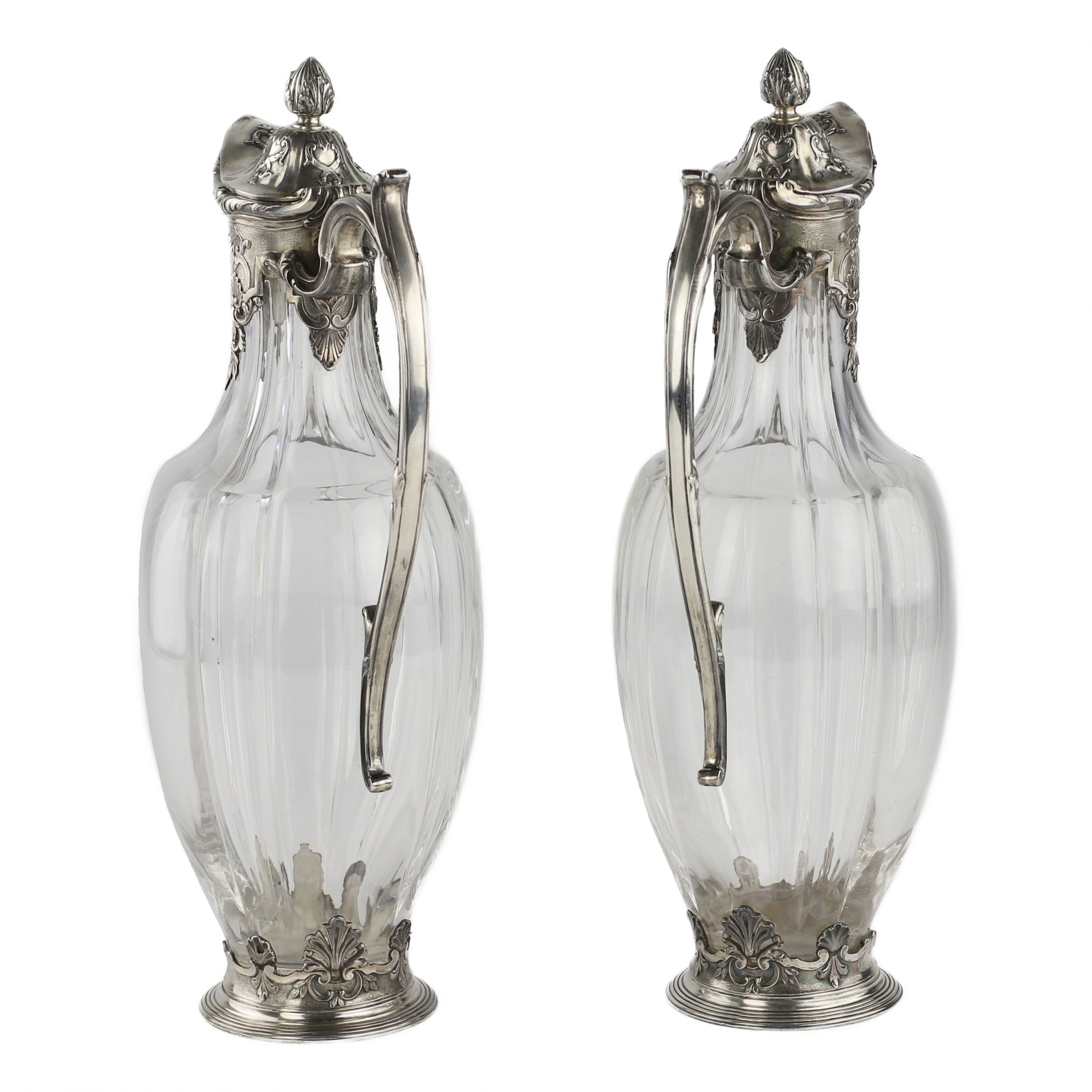 A pair of glass Regency style jugs in silver from CHRISTOFLE. - Image 4 of 9