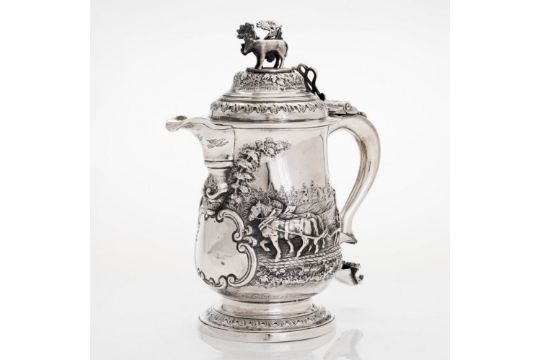 George III Sterling Silver Jug by John Deacon, London, 1772 - Image 8 of 8