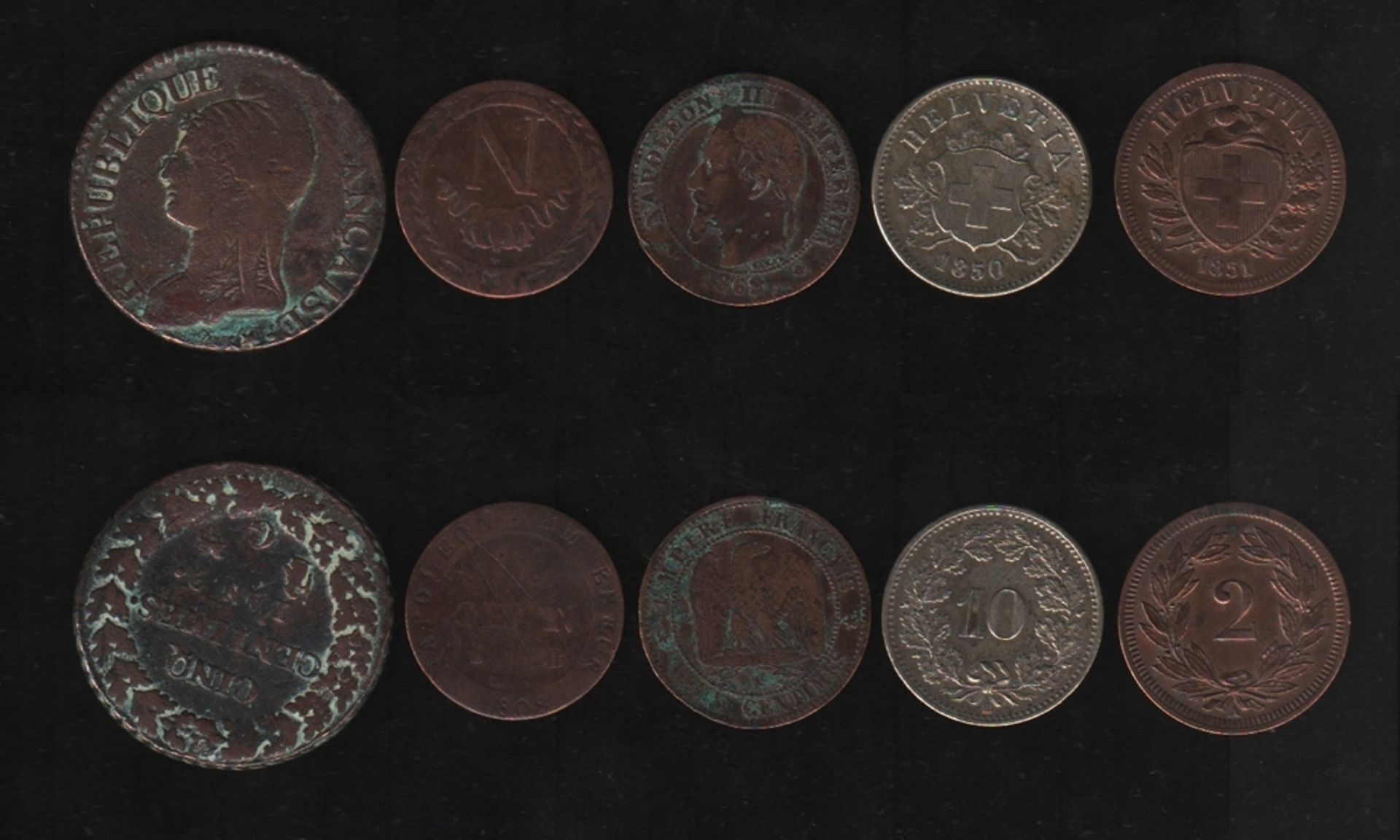 Frankreich. Konvolut von 3 Kleinmünzen aus der Zeit von 1800 - 1908. Verschiedene Metalle,