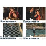 Foto. Die Schachspielerin. Konvolut von 4 farbigen Aushangfotos zum Film "Die Schachspielerin",