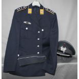 Uniform. Bundeswehr. Luftwaffe – Hauptmann. Kleiner Dienstanzug der Luftwaffe bestehend aus Jacke