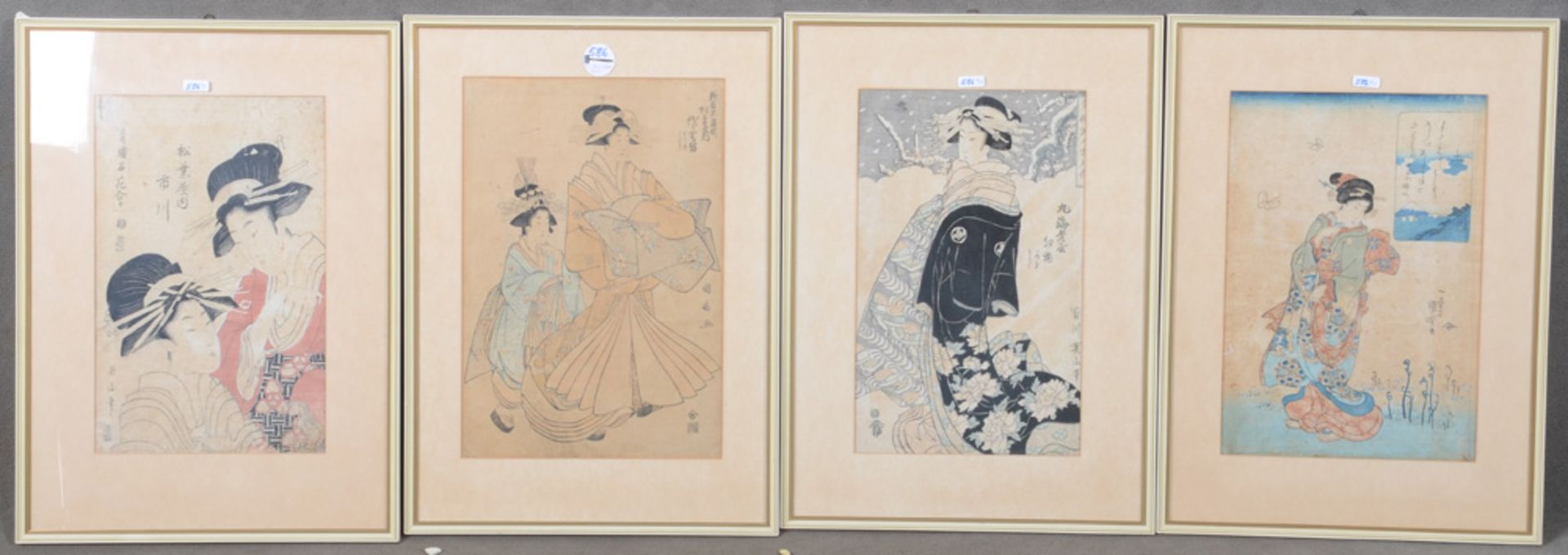 Vier japanische Farbholzschnitte, sign., hi./Gl. gerahmt, je 34,5 x 22,5 cm.