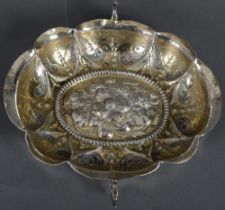 Ovale Weinprobierschale. Breslau, Meister „HS“ um 1680. Silber, ca. 106 g, floral- und