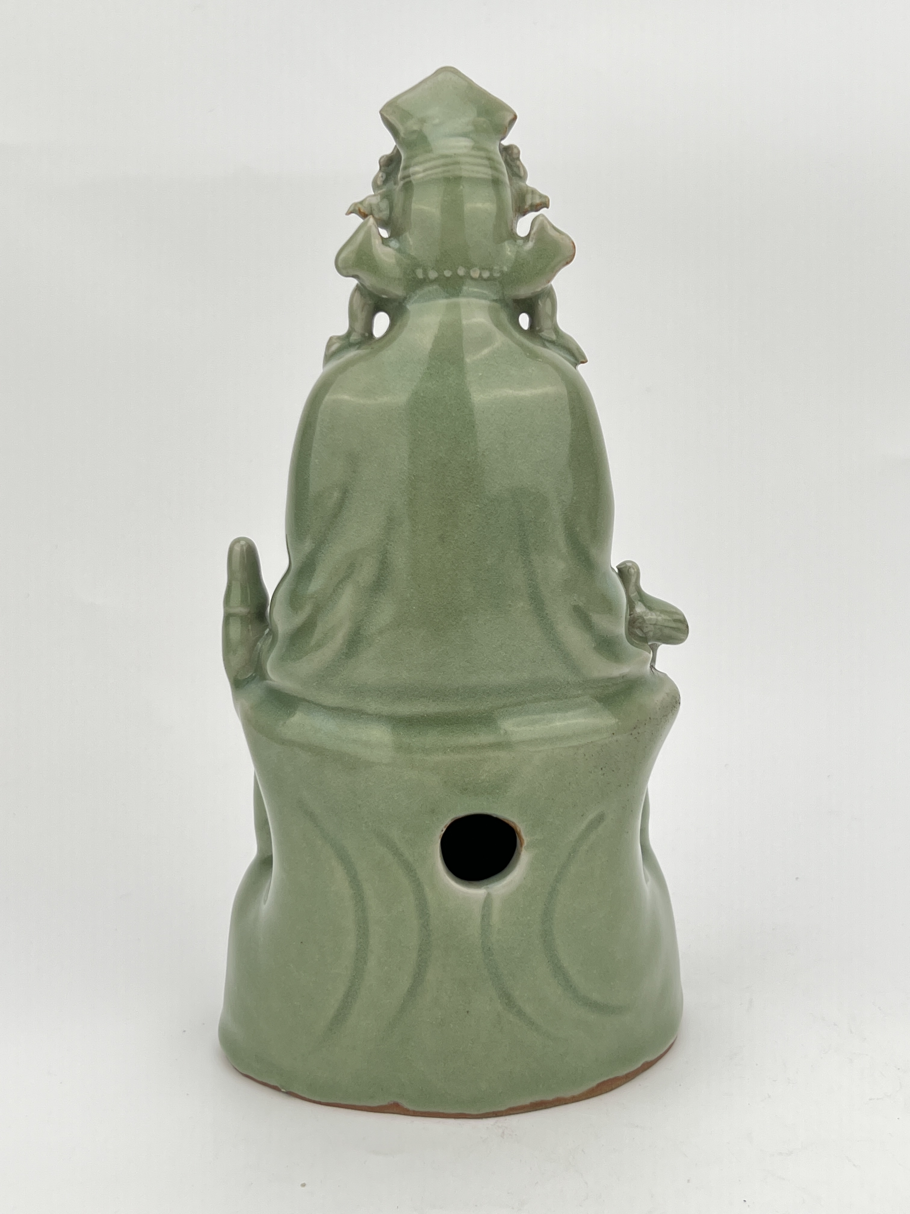 A Chinese porcelain figure, 17TH/18TH Century Pr.  - Image 2 of 8