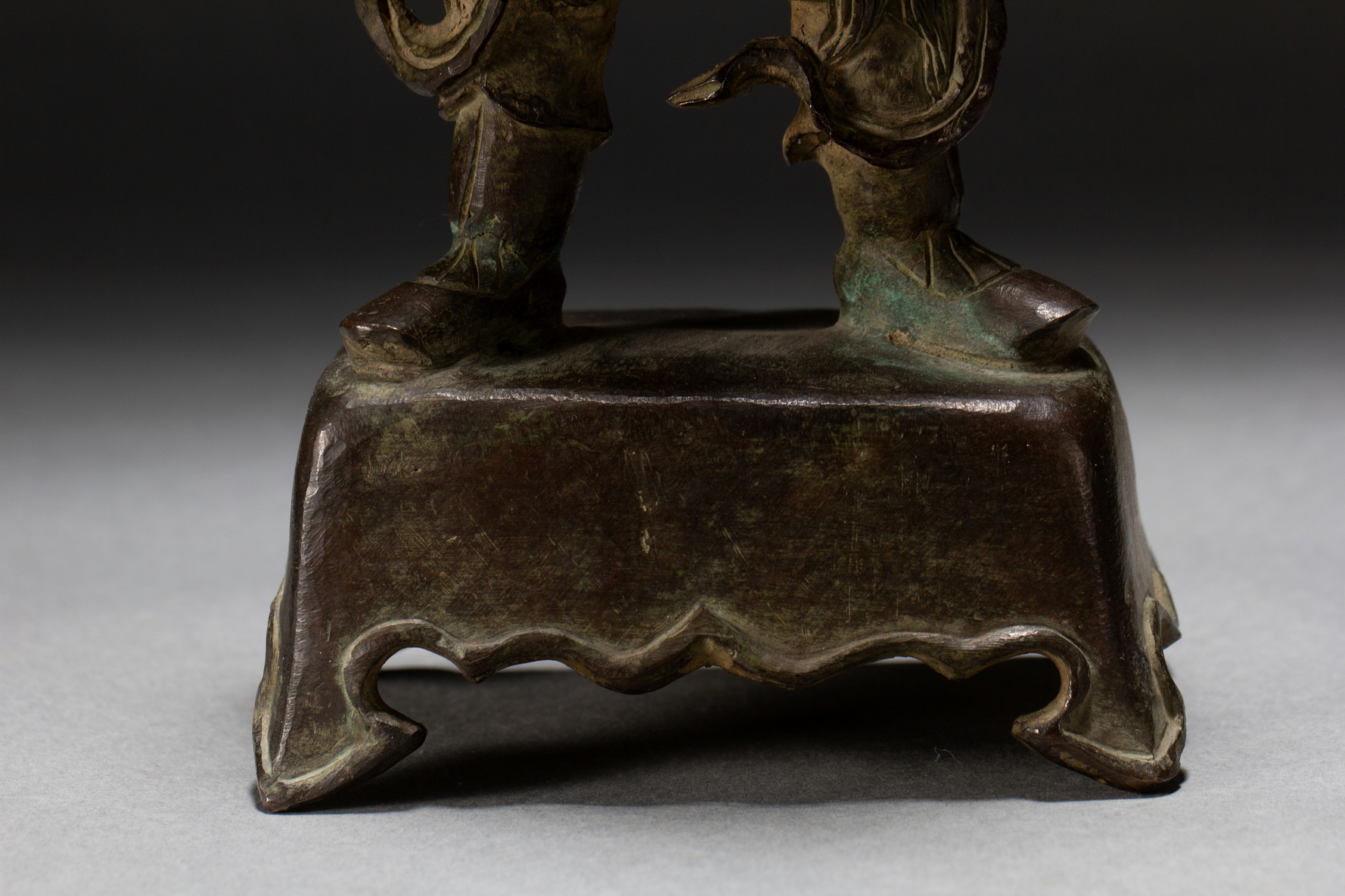 A Chinese bronze figure, 16TH/17TH Century Pr.Collection of NARA private gallary.  - Image 4 of 9