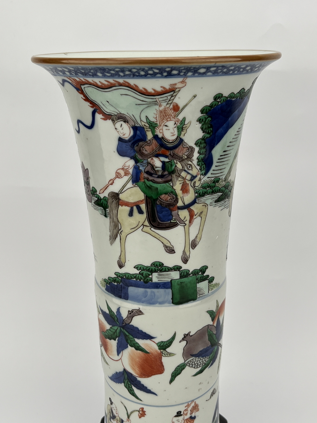 A Chinese Famille Rose vase, 17TH/18TH Century Pr.  - Image 6 of 11
