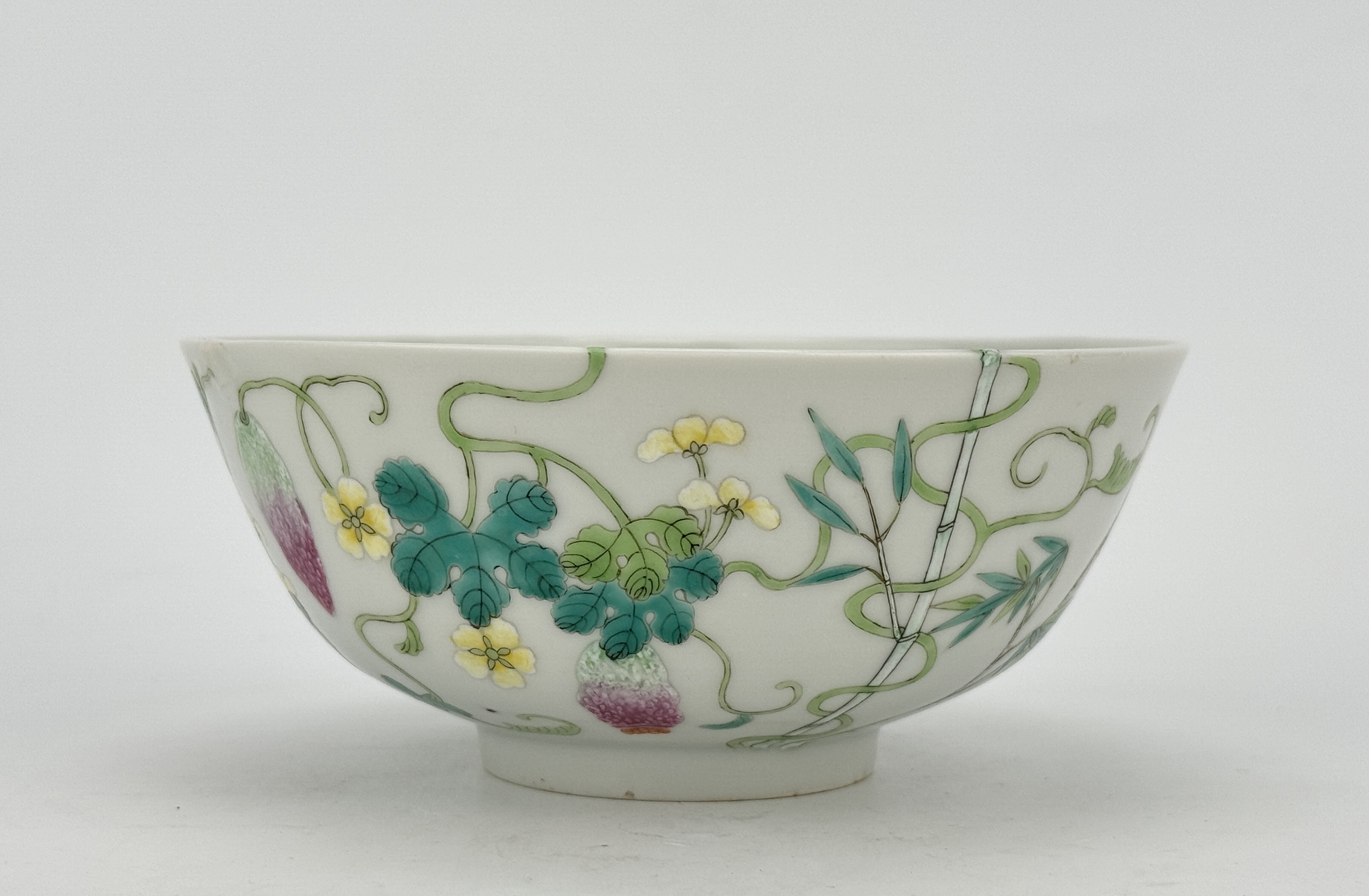 A Chinese Famille Rose bowl, 18TH/19TH Century Pr.  - Image 2 of 6