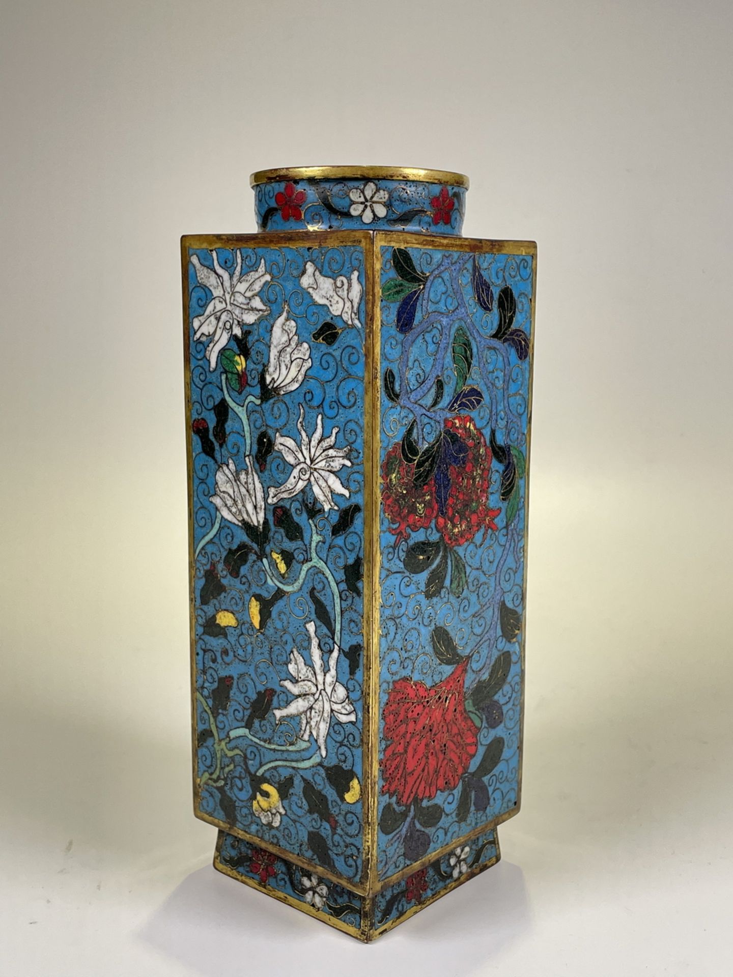 FINE CHINESE CLOISONNE, 17TH/19TH Century Pr.  Collection of NARA private gallary. - Bild 9 aus 10