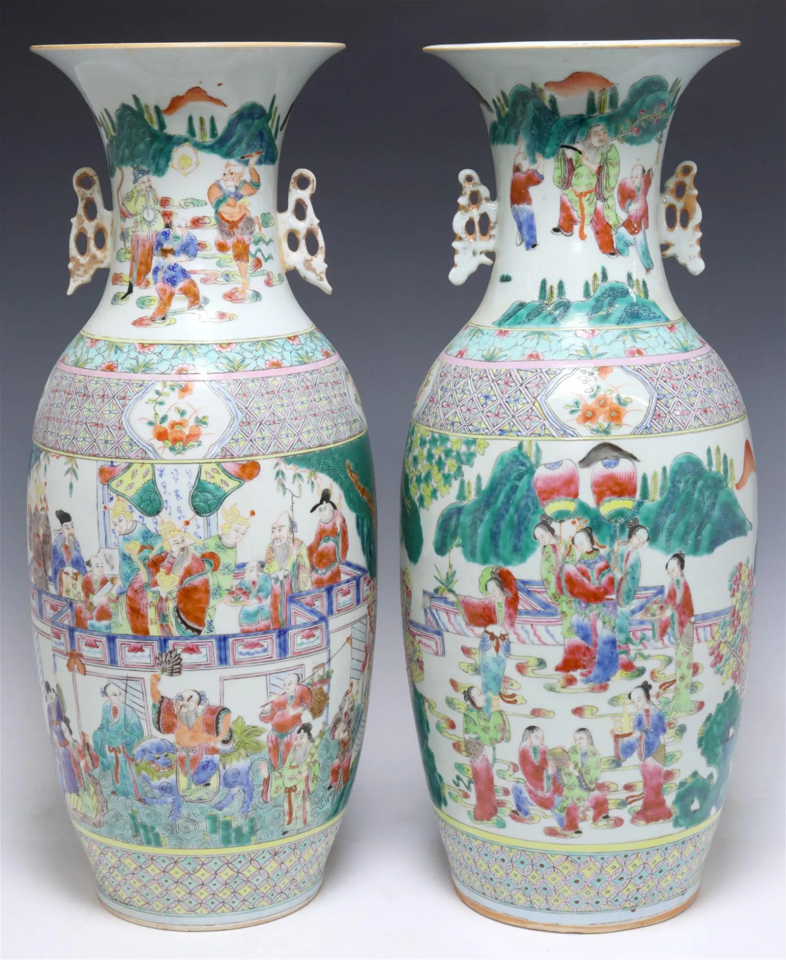 2X LARGE CHINESE FAMILLE ROSE PORCELAIN VASES  - Image 2 of 3