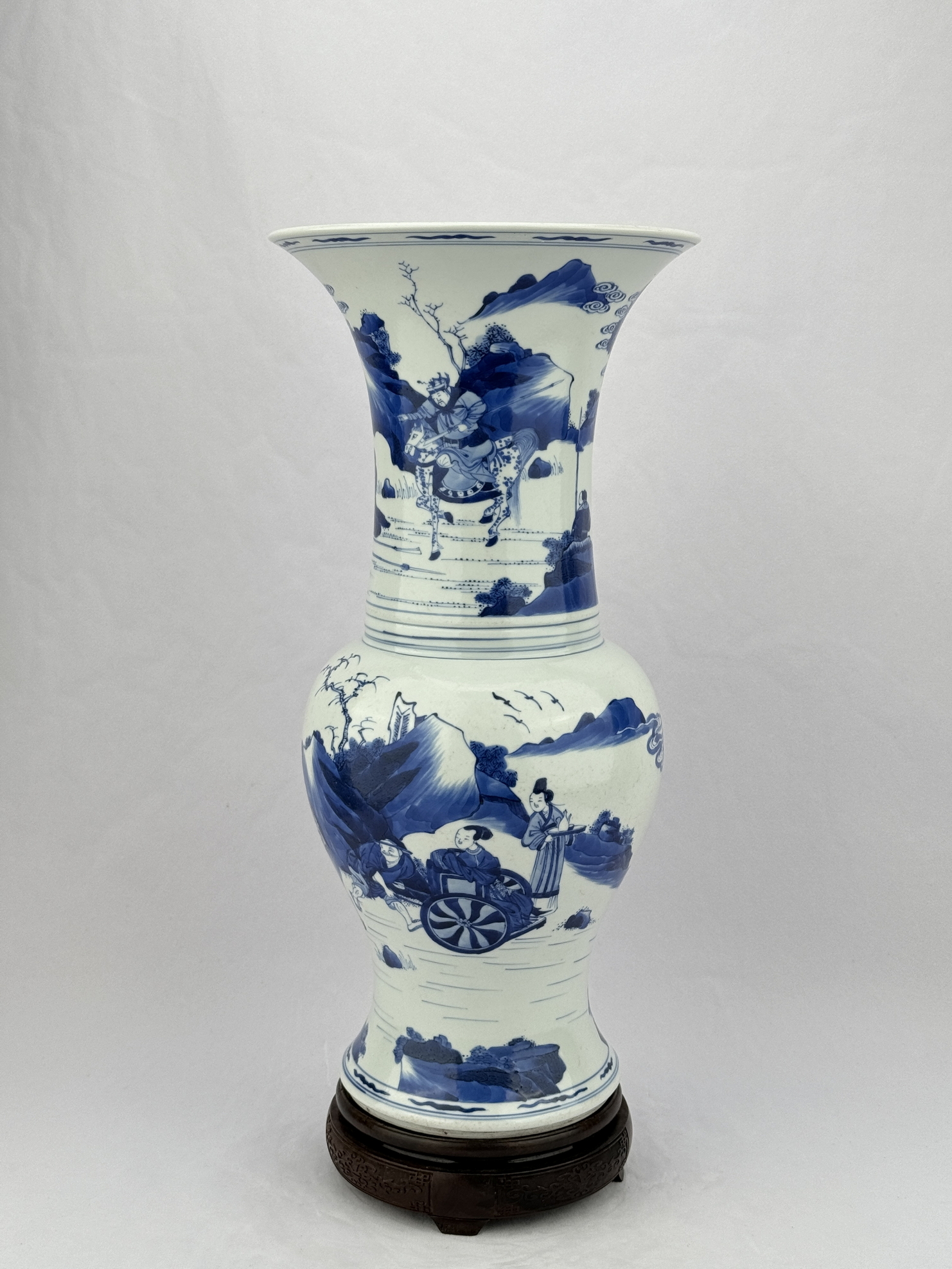 A Chinese Blue&White vase, 17TH/18TH Century Pr. - Image 3 of 11