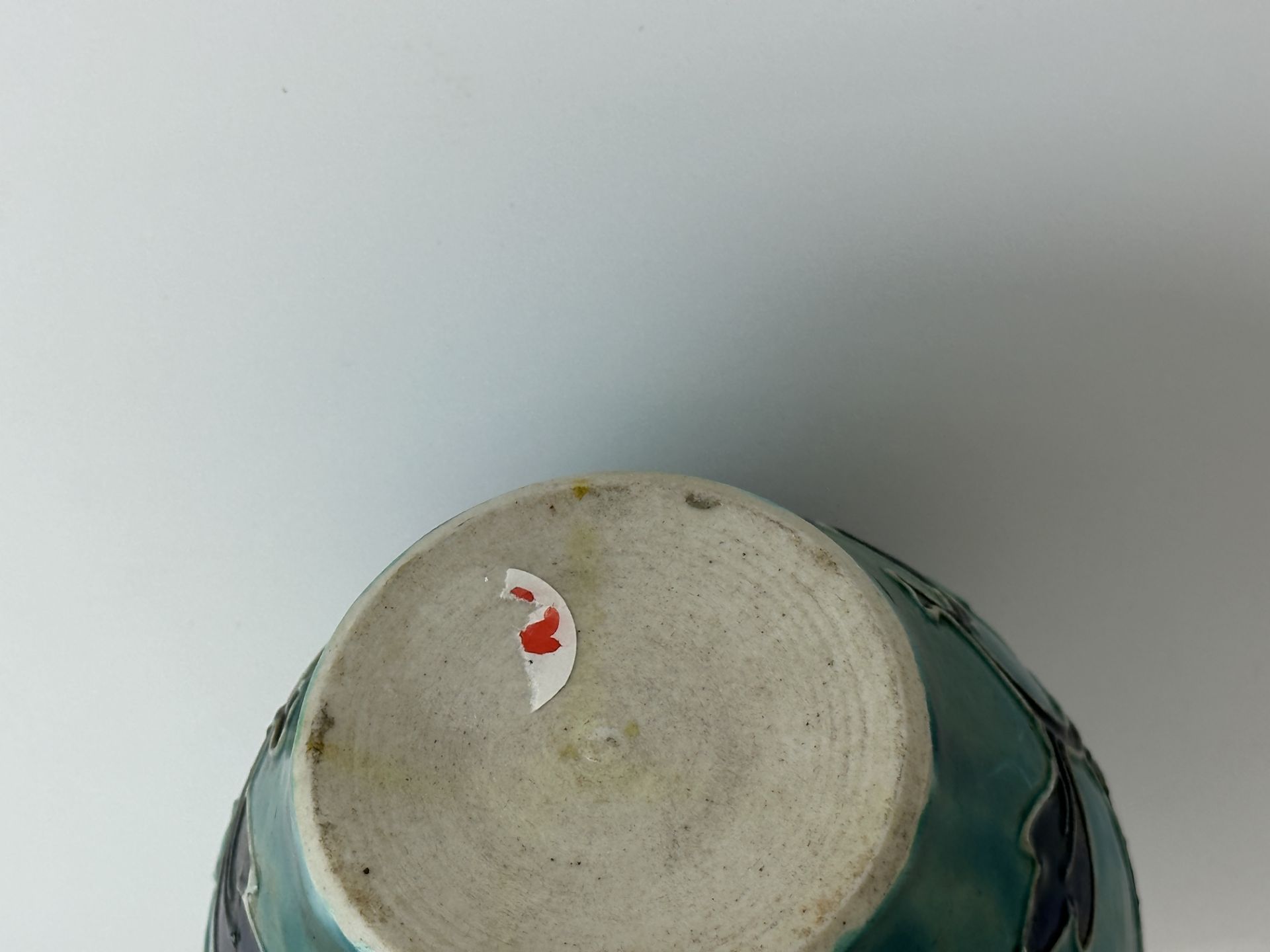 A miniature Chinese jar, 16TH/17TH Century Pr. - Bild 7 aus 7