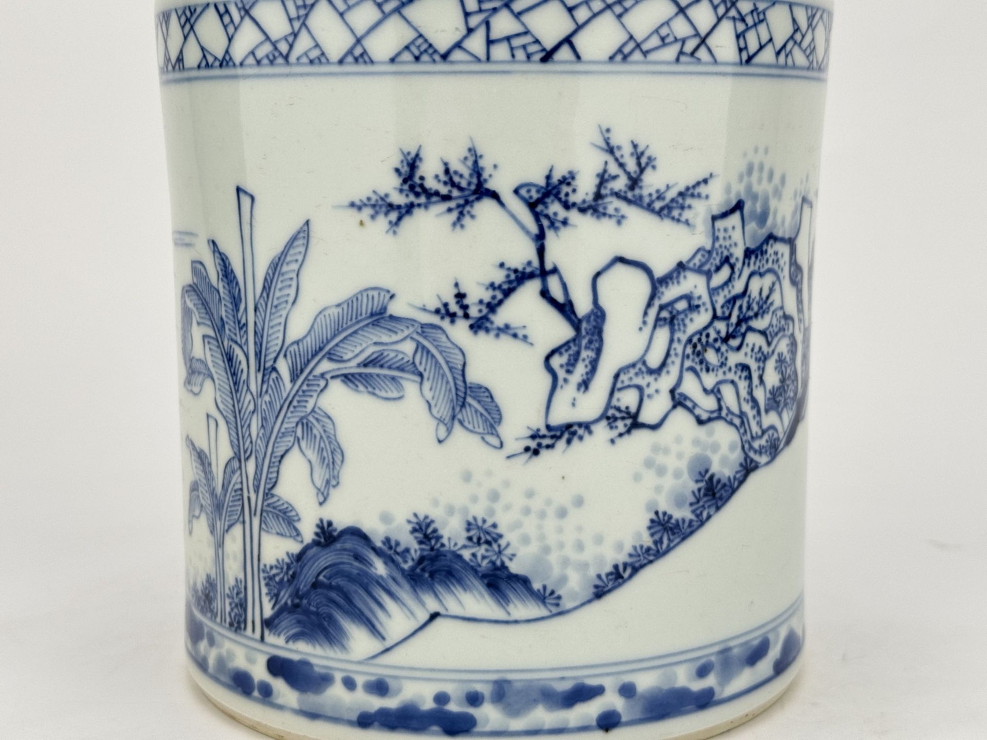 A Chinese Blue&White brushpot, 16TH/17TH Century Pr.  - Image 6 of 9