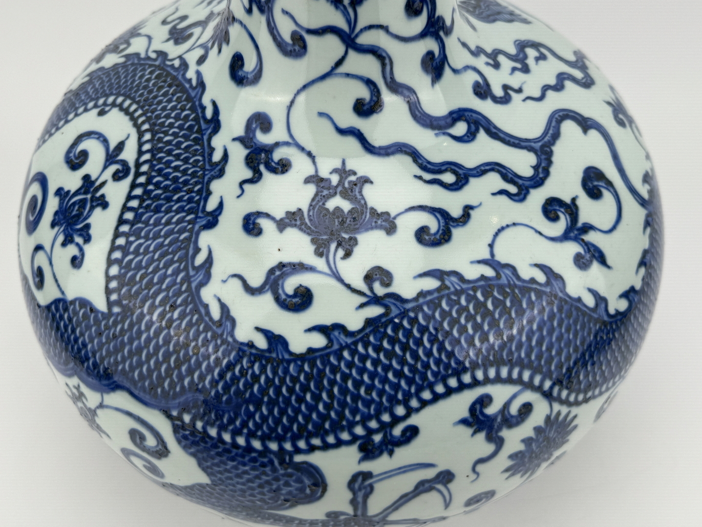 A Chinese Blue&White ball vase, 17TH/18TH Century Pr.  - Image 9 of 15