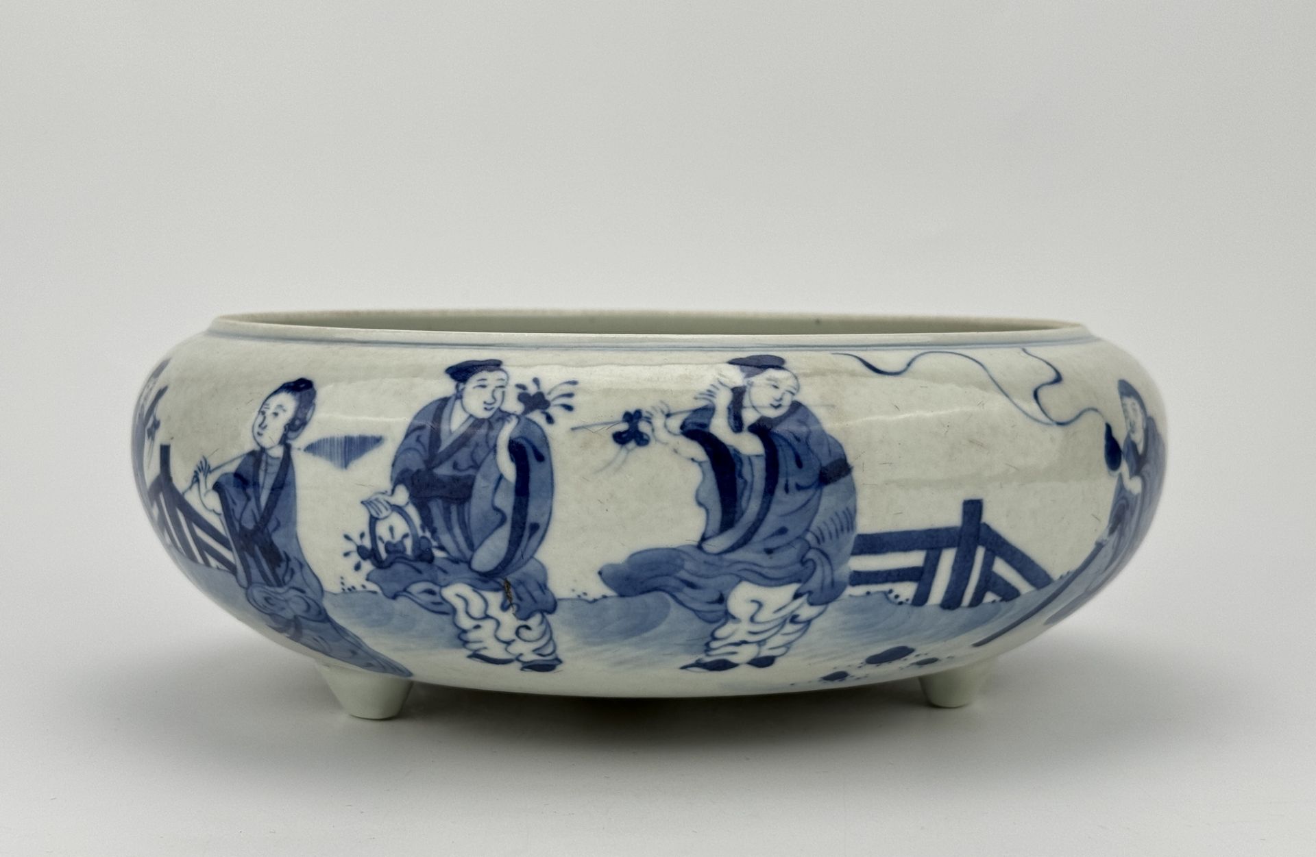 A Chinese Blue&White censor, 17TH/18TH Century Pr.  - Image 2 of 8