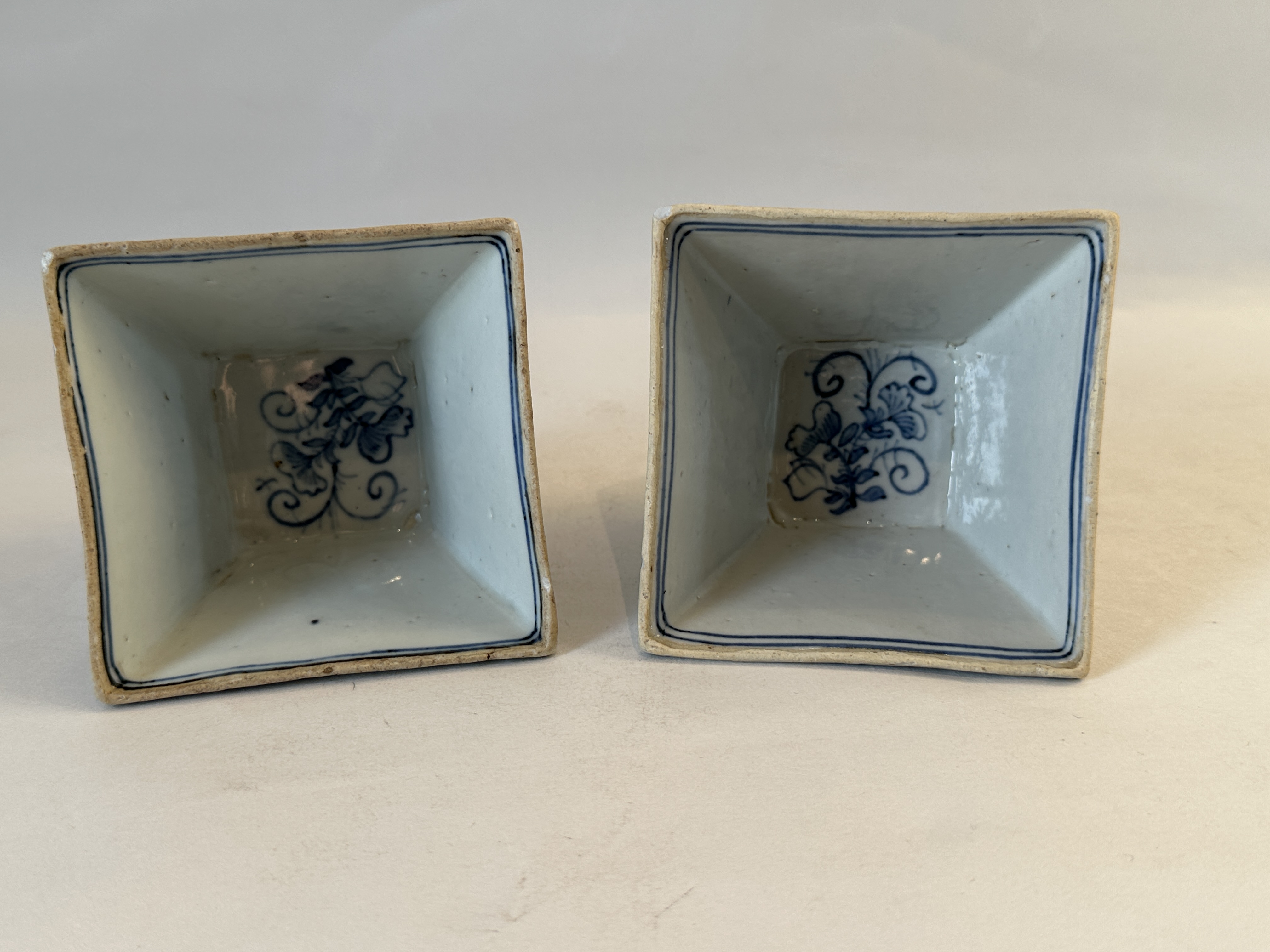 A Chinese blue&white cup, 17TH/18TH Century Pr. - Image 9 of 14