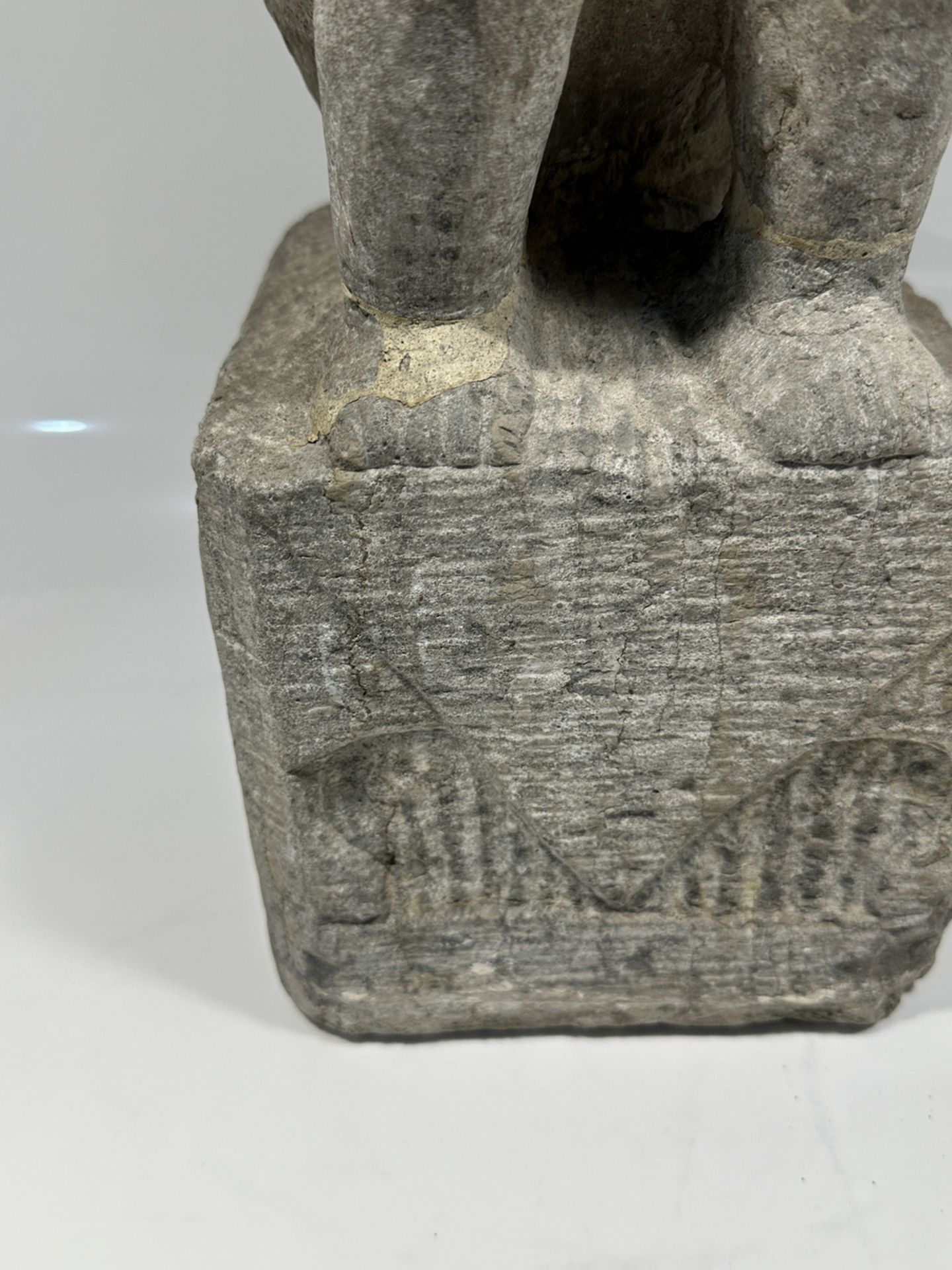 A stone sculpture, 14TH Century Pr. - Image 6 of 14