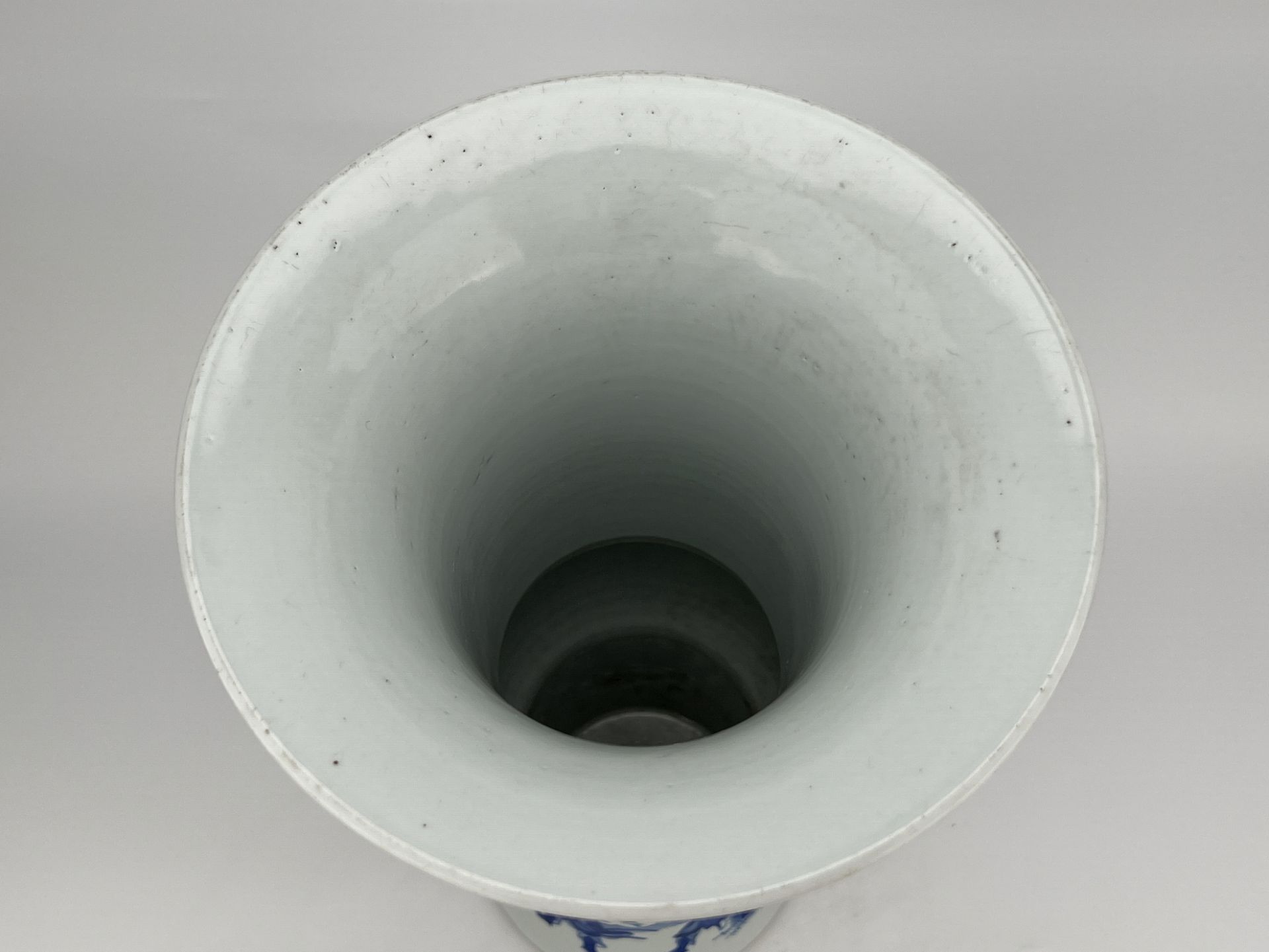 A Chinese Gu-type vase, 17TH/18TH Century Pr.  - Image 9 of 14