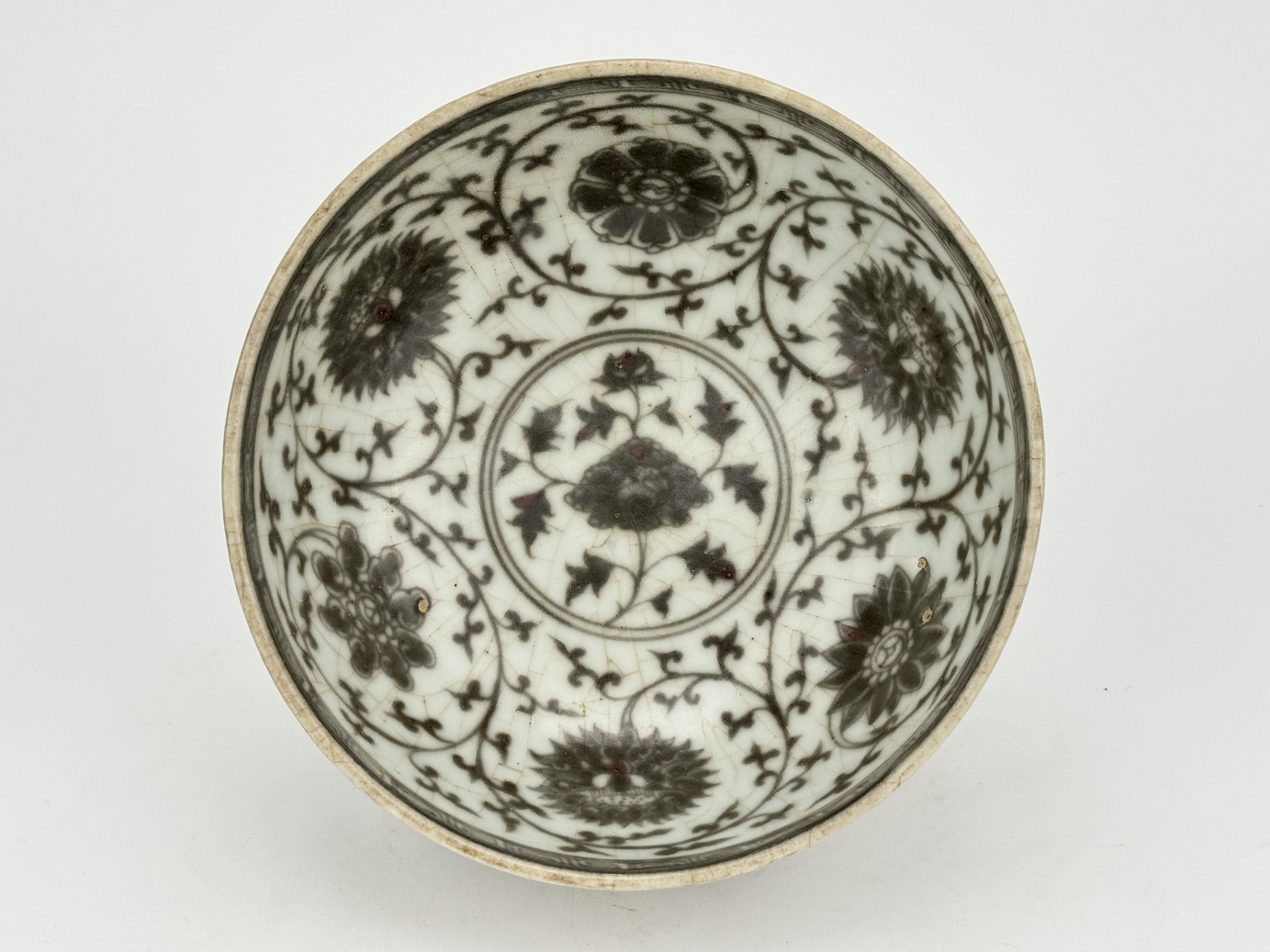 A Chinese underglaze red bowl, 17TH/18TH Century Pr.  - Image 3 of 8