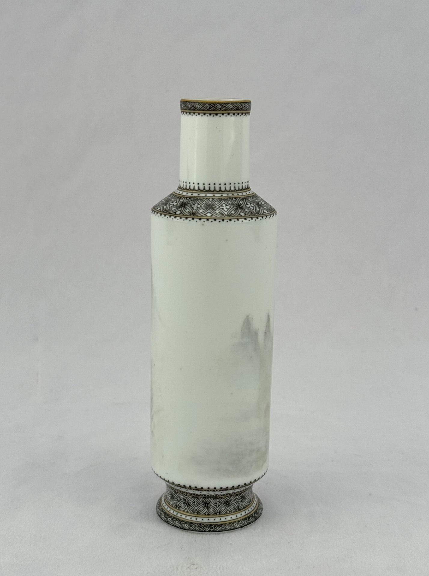 A Chinese porcelain vase, 19TH/20TH Century Pr.  - Bild 4 aus 7