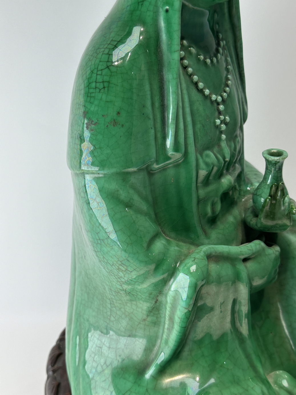 A Chinese porcelain figure, 17TH/18TH Century Pr.  - Image 13 of 23