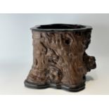 A wood brush pot, 16TH/17TH Century Pr. 