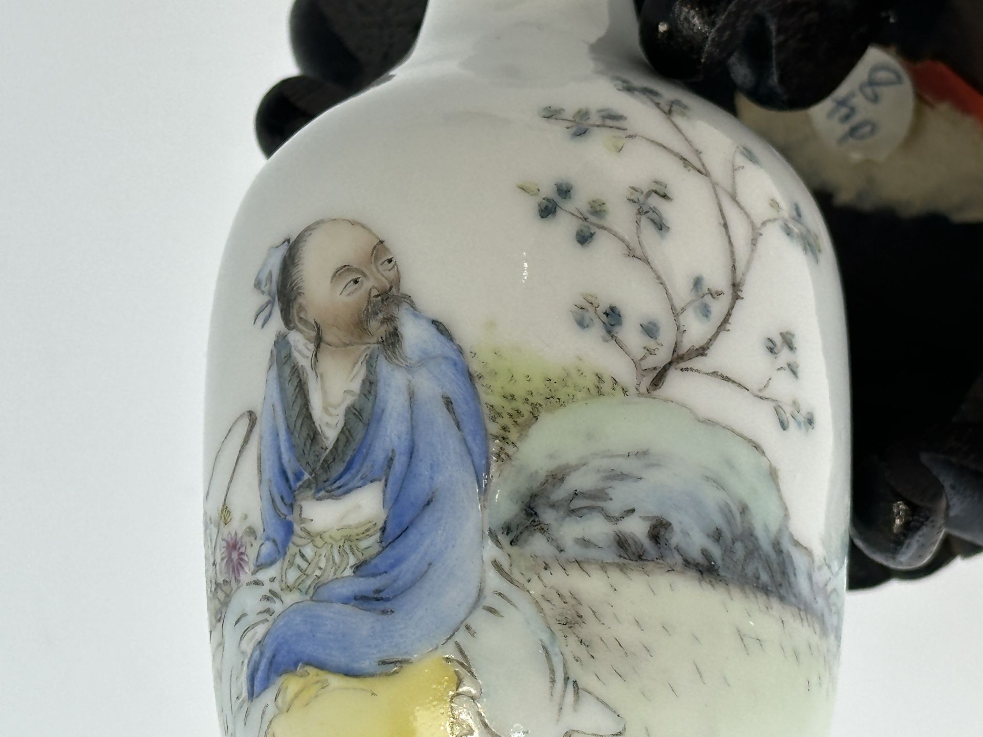 A Chinese Famille Rose vase, 17TH/18TH Century Pr. - Bild 8 aus 8