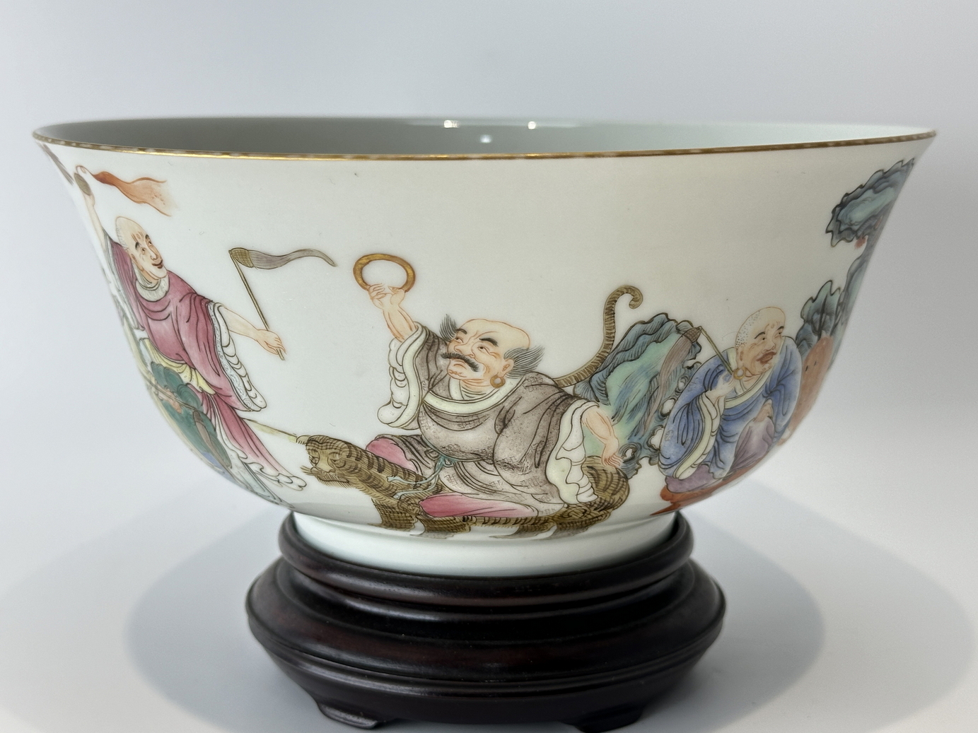 A Chinese Famille Rose bowl, 19TH/20TH Century Pr.  - Image 5 of 11