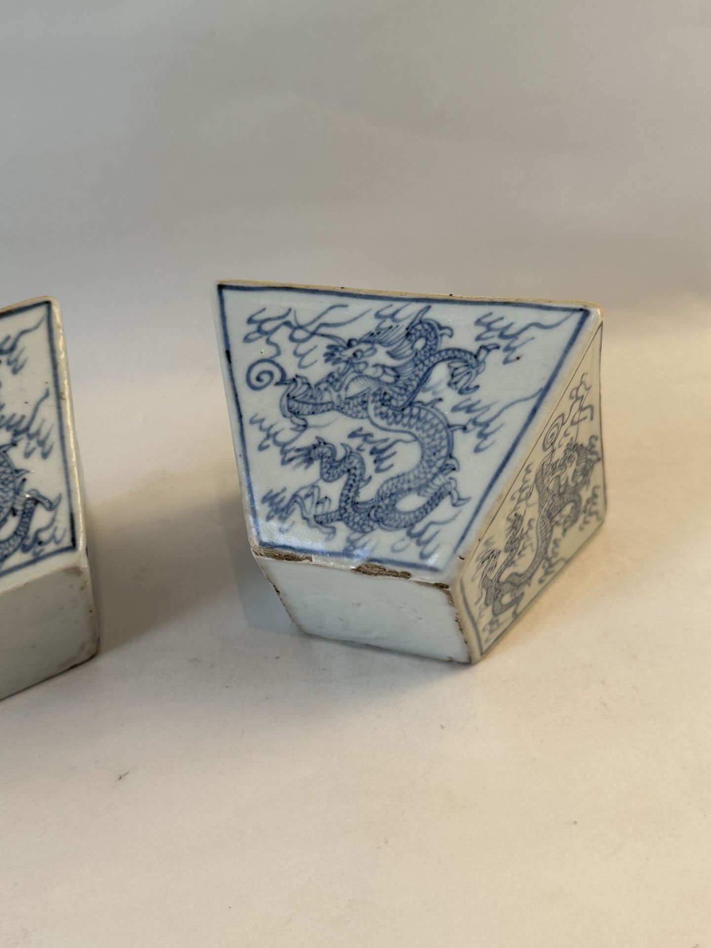 A Chinese blue&white cup, 17TH/18TH Century Pr. - Bild 4 aus 14