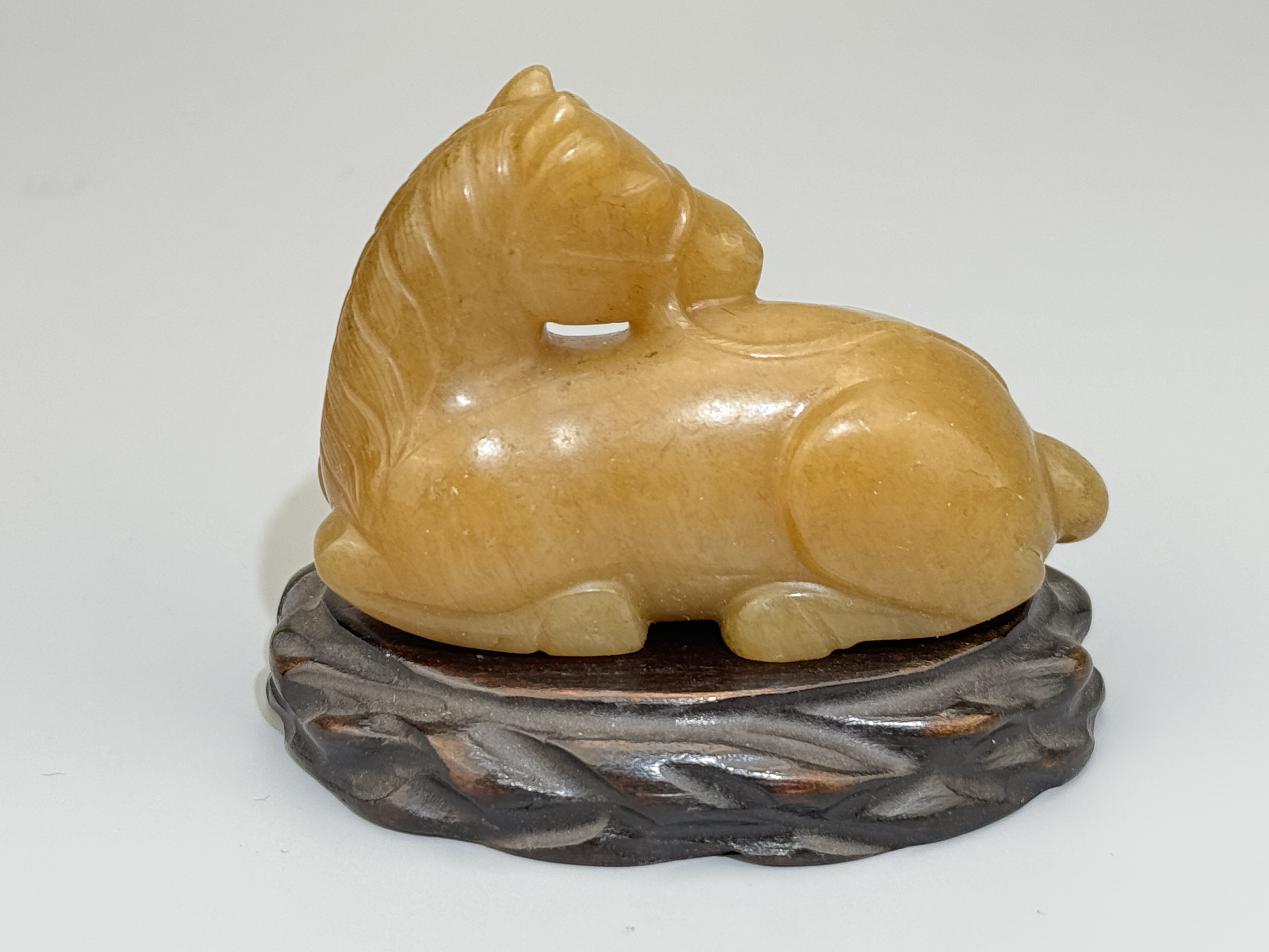 A Chinese jade ornament, 13TH/16TH Century Pr.Collection of NARA private gallary.  - Image 2 of 11