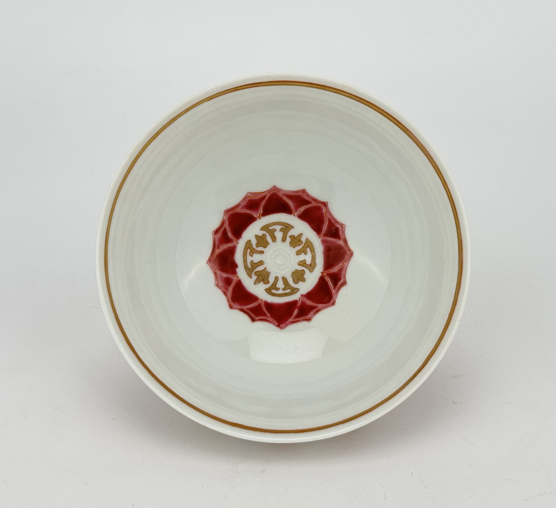 A Chinese Famille Rose bowl, 18TH/19TH Century Pr.  - Bild 3 aus 5