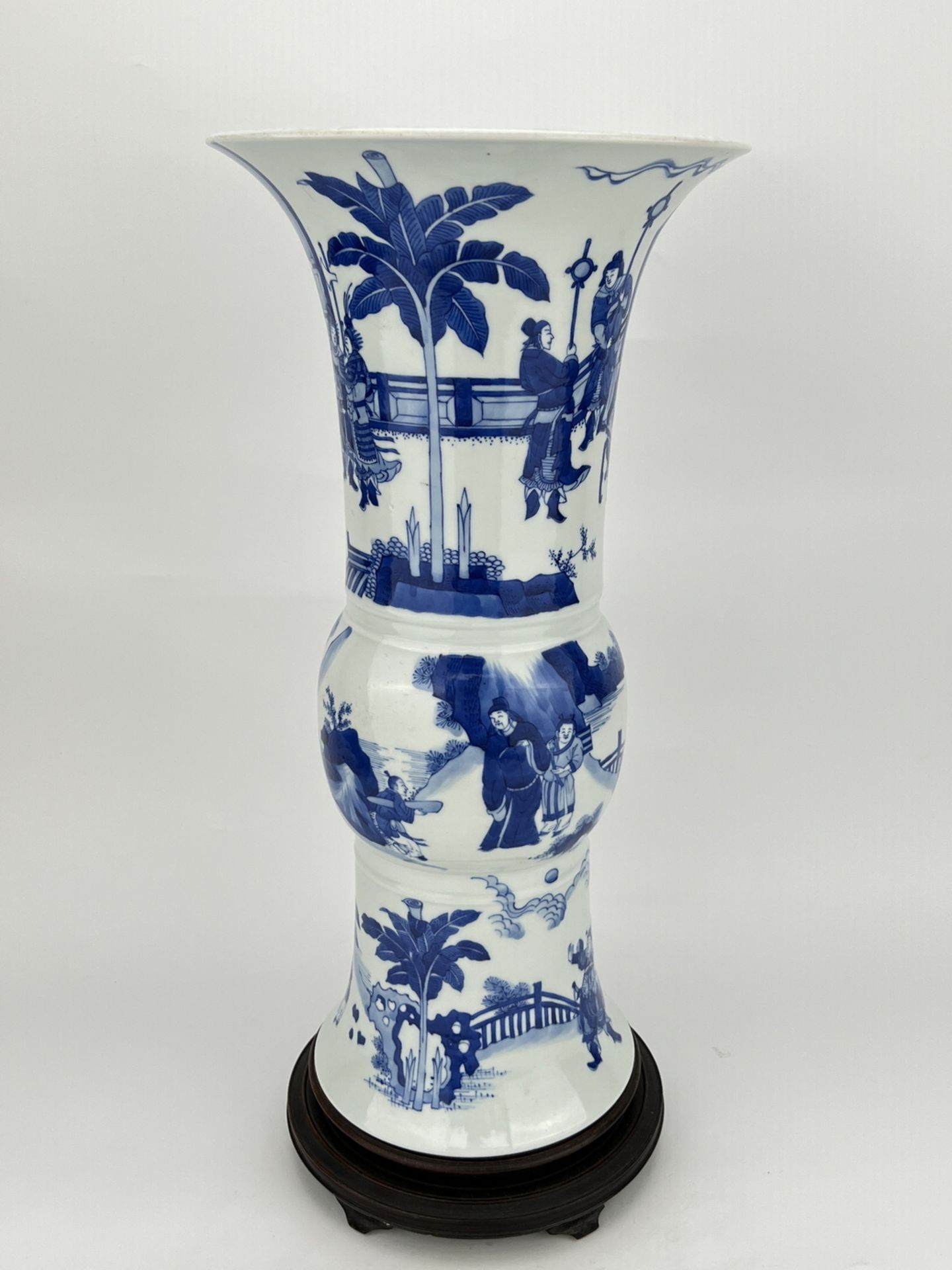 A Chinese Gu-type vase, 17TH/18TH Century Pr.  - Image 3 of 14