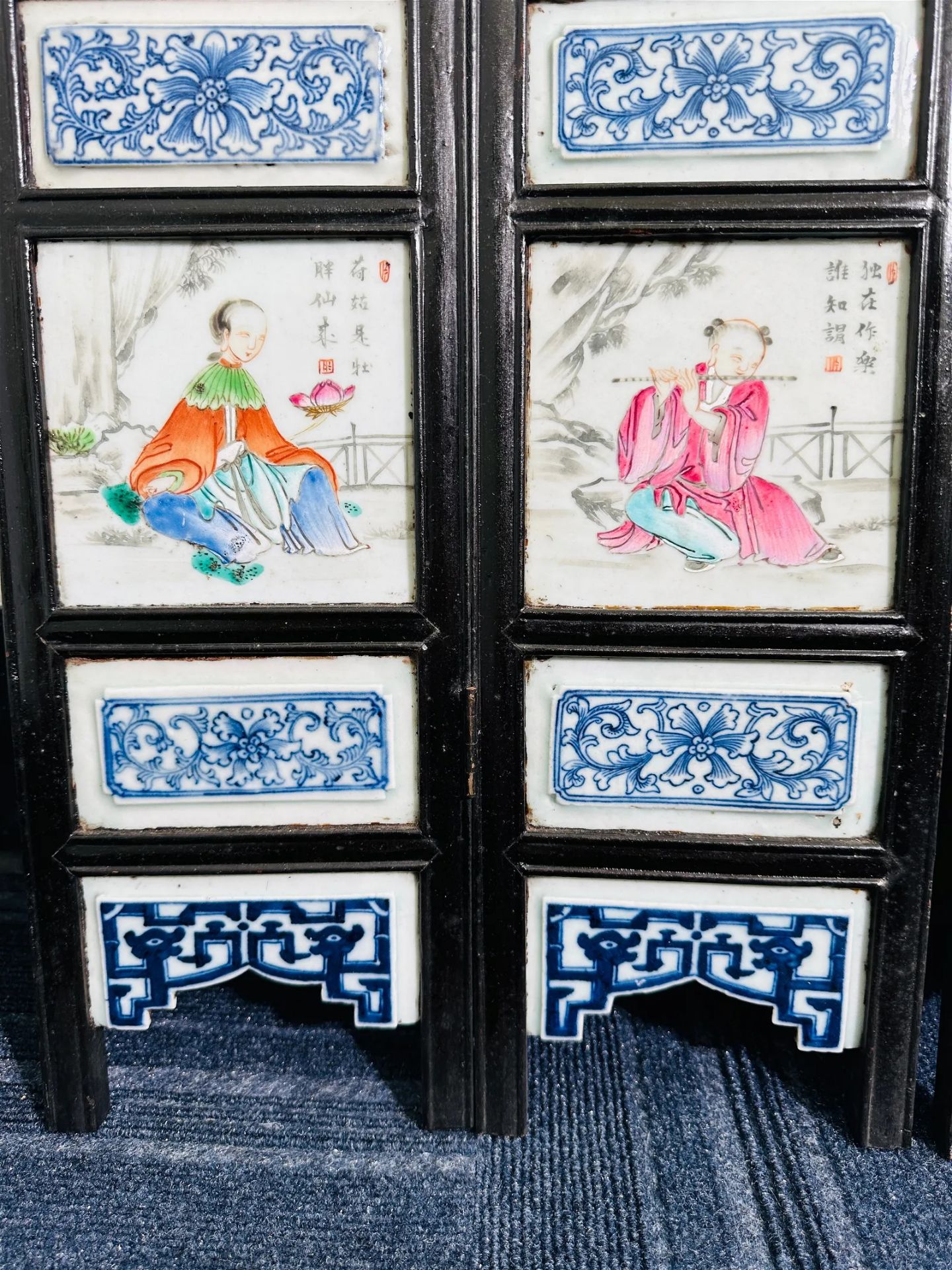 Chinese Eight Wood Framed Porcelain Plaques, Qing Dynasty 19th Century - Bild 17 aus 17