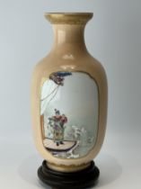A Chinese Famille Rose vase, 19TH/20TH Century Pr.
