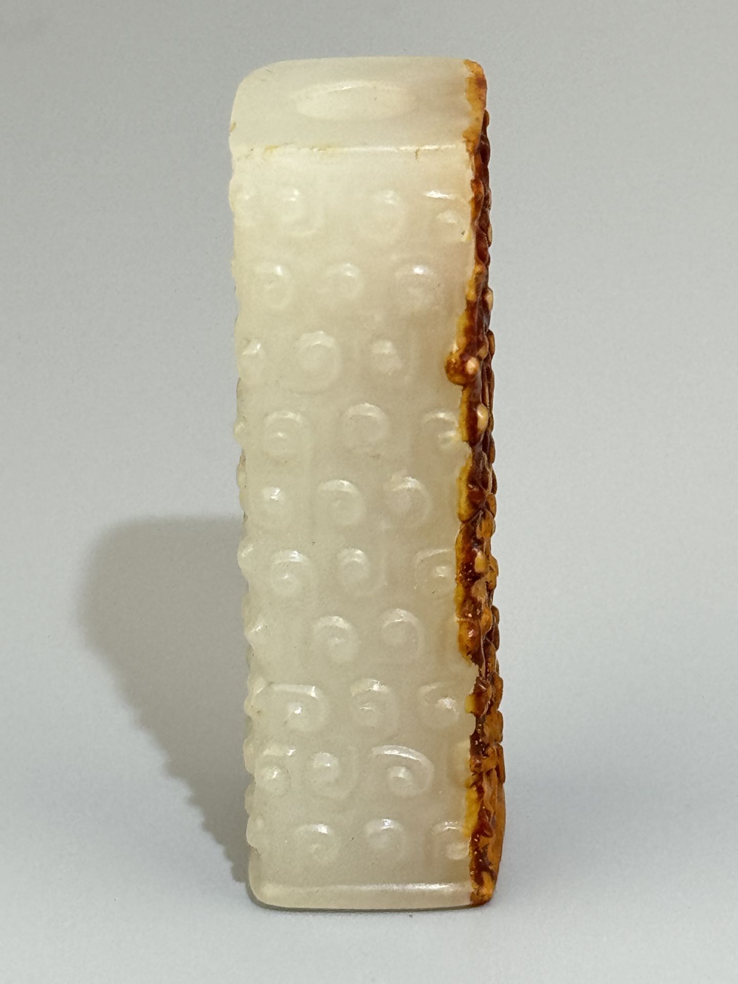 A Chinese jade ornament, 13TH/16TH Century Pr.Collection of NARA private gallary. 