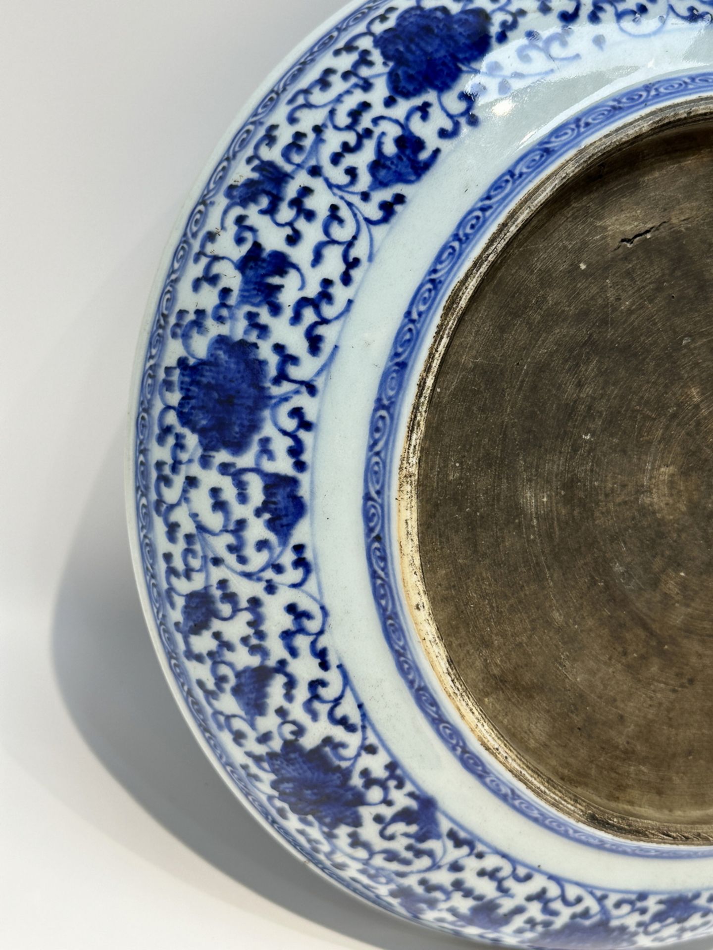 A Chinese Blue&White dish, 17TH/18TH Century Pr.  - Bild 9 aus 14