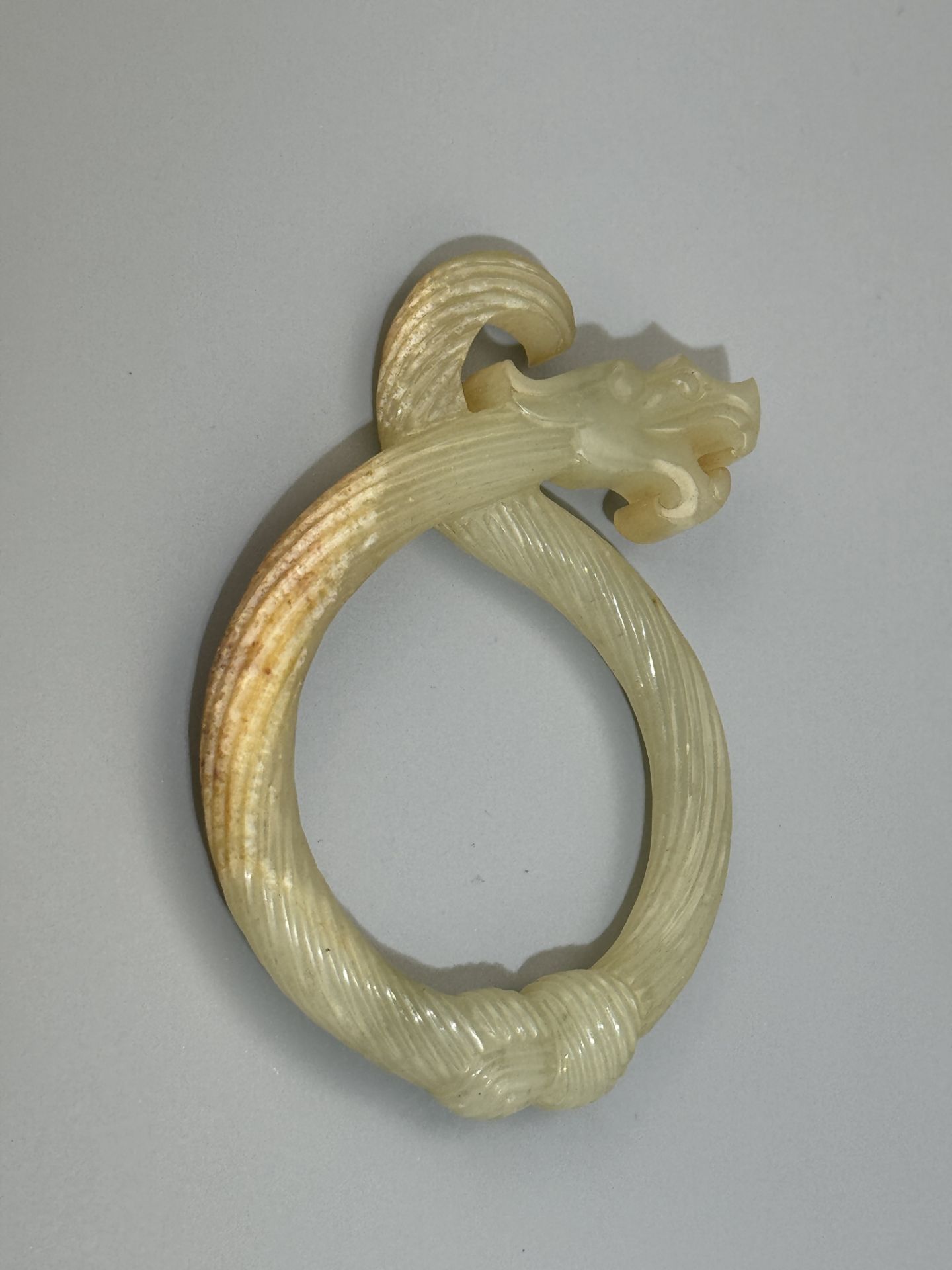 A Chinese jade ornament, 13TH/16TH Century Pr.Collection of NARA private gallary. - Bild 3 aus 7