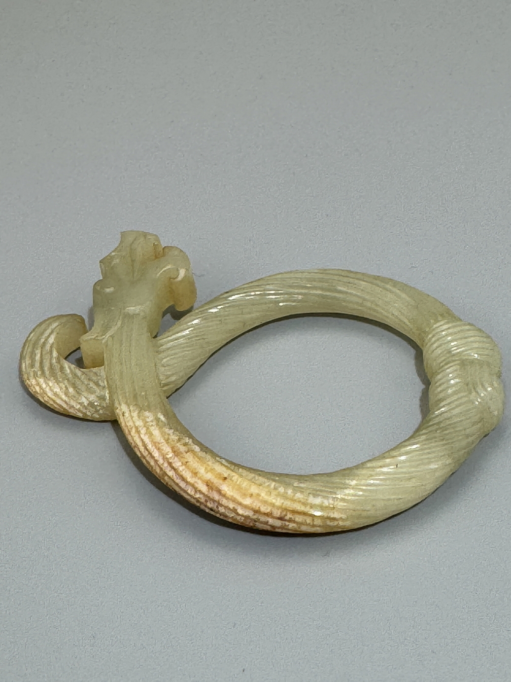 A Chinese jade ornament, 13TH/16TH Century Pr.Collection of NARA private gallary. - Image 5 of 7