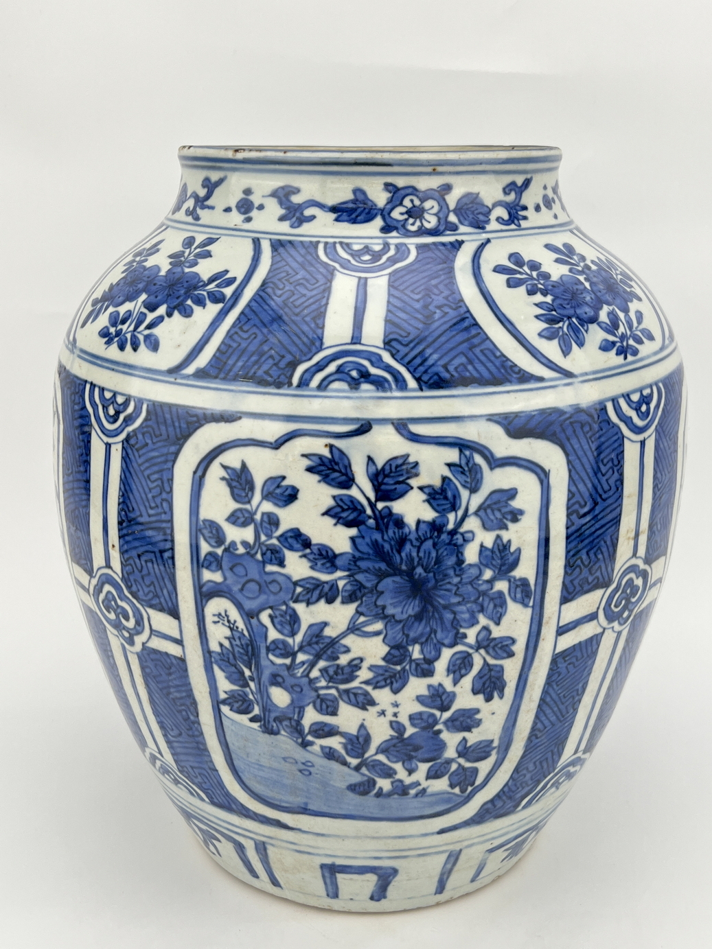 A Chinese Blue&White jar, 16TH/17TH Century Pr.  - Image 5 of 17