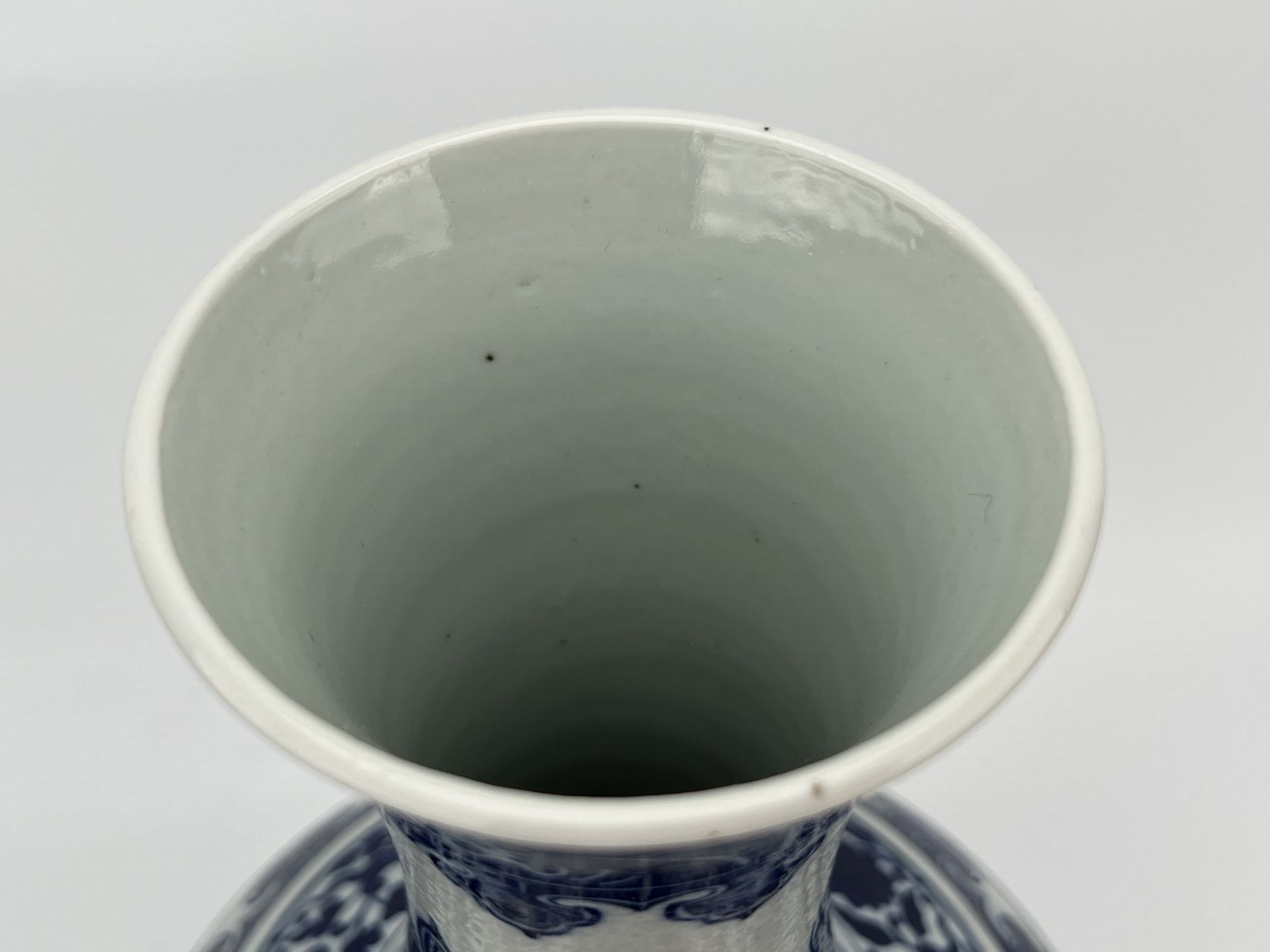 A Chinese Blue&White vase, 18TH/19TH Century Pr.  - Bild 6 aus 11