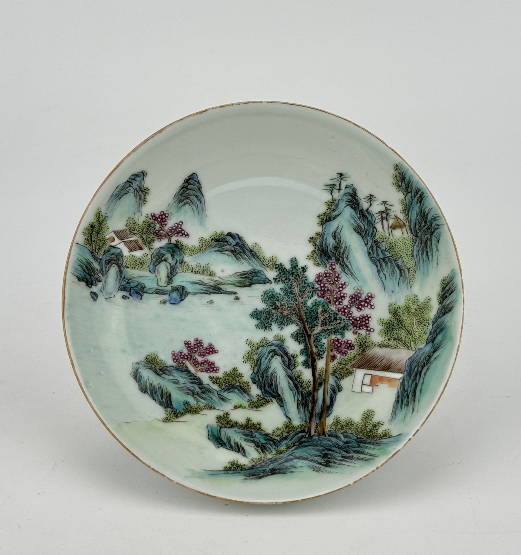 A Chinese Famille Rose dish, 18TH/19TH Century Pr. 